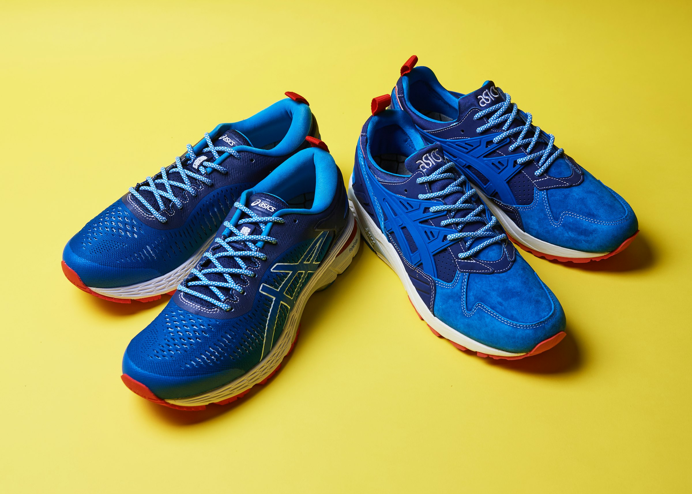 ミタスニーカーズでは「ゲルカヤノ」シリーズ25周年を記念したアニバーサリープロジェクトで、初代「ゲルカヤノ トレーナー」（右）と、当時の最新作「ゲルカヤノ25」をフィーチャーしたコレクションを発売した（参考商品）