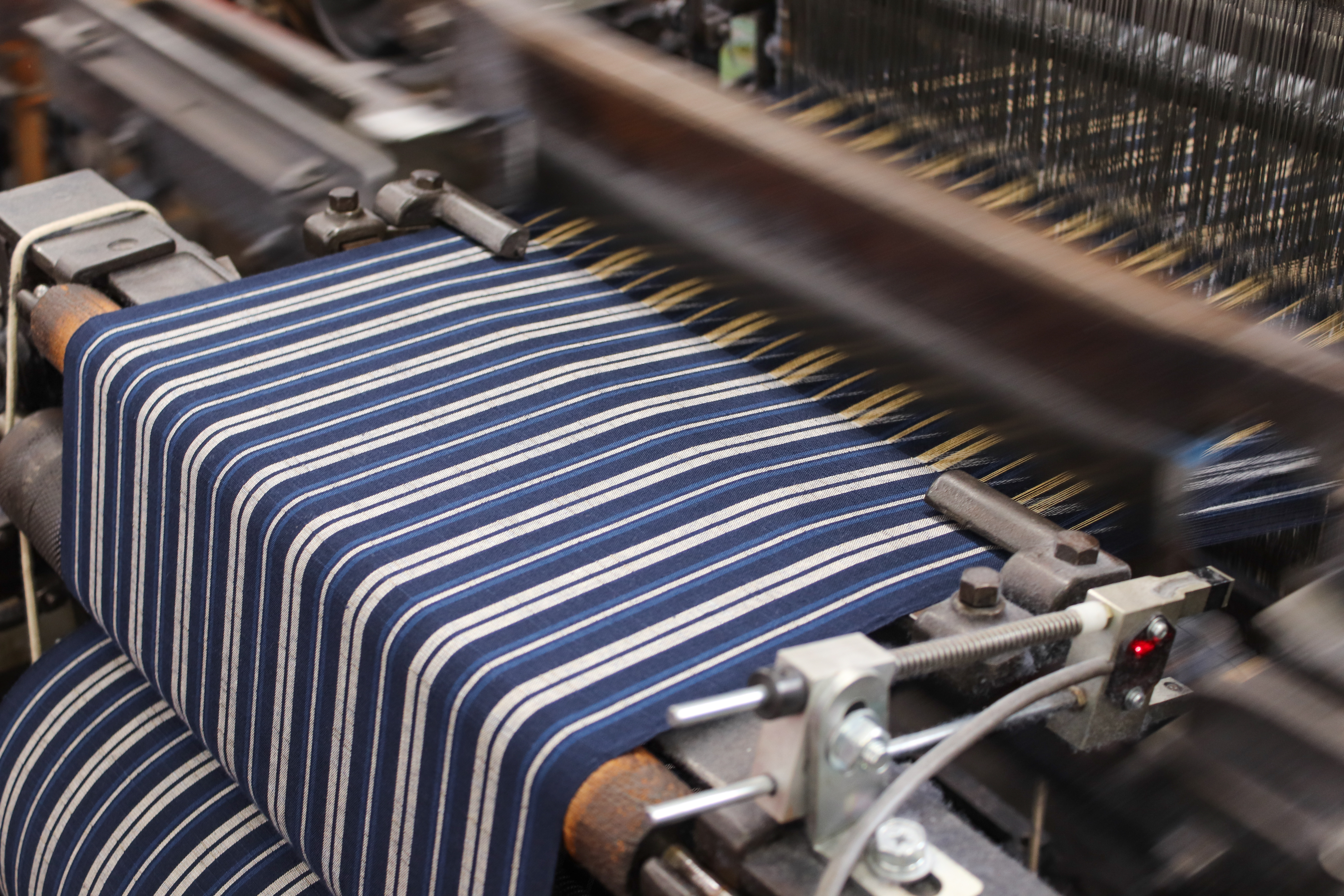400年の伝統を纏い、世界に挑む会津木綿 | Artisan