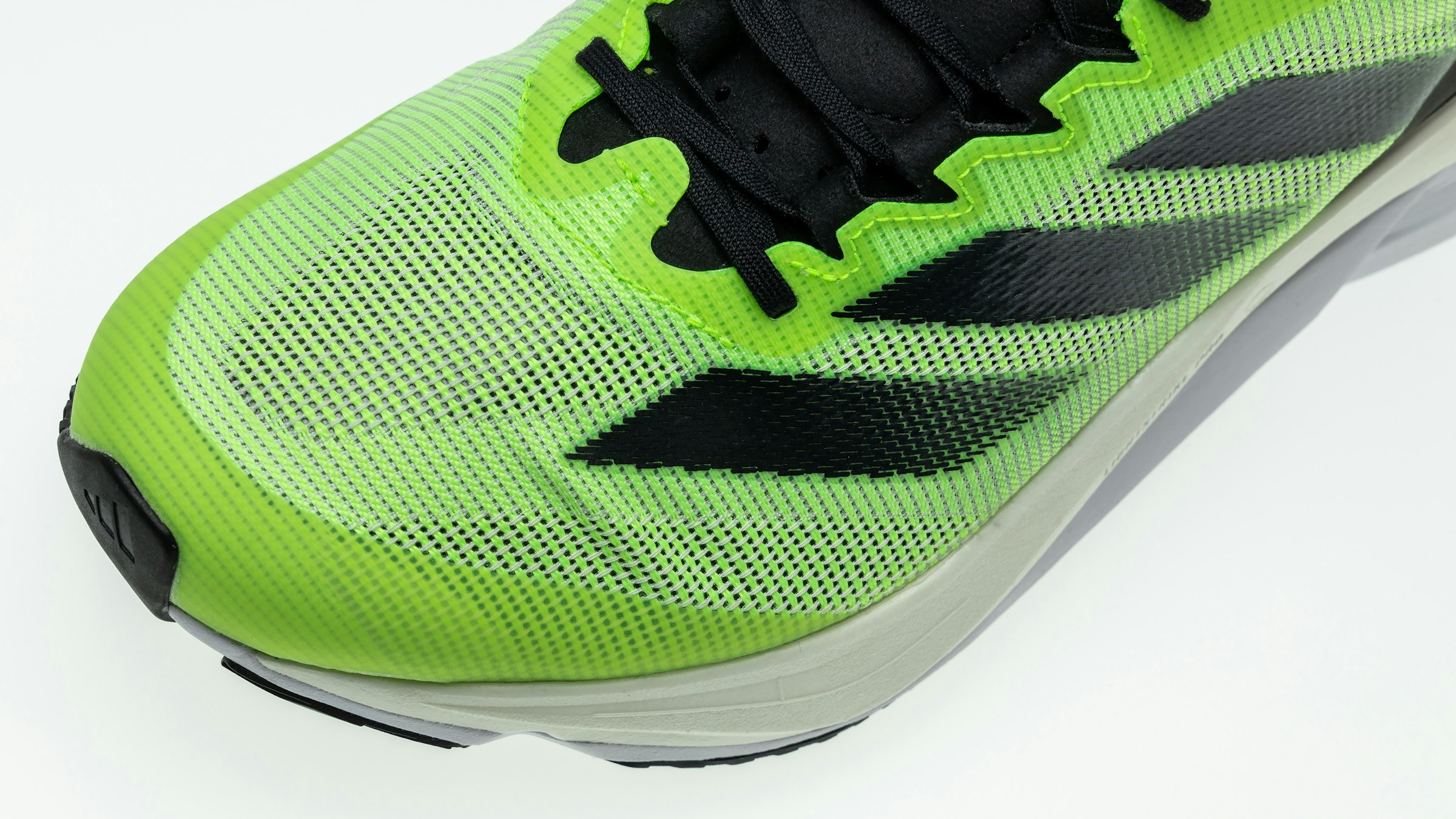 The upper is not only lightweight and breathable, but also has improved durability