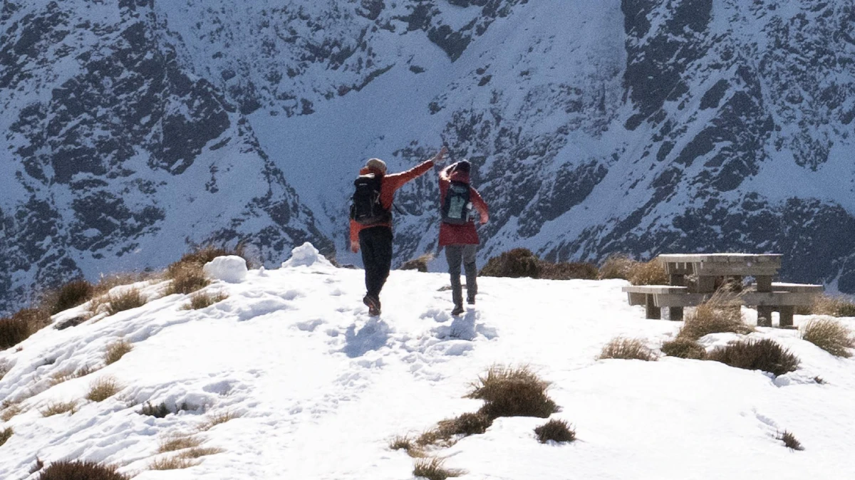 F23_winter_hike_kv.jpg?w=1200& 