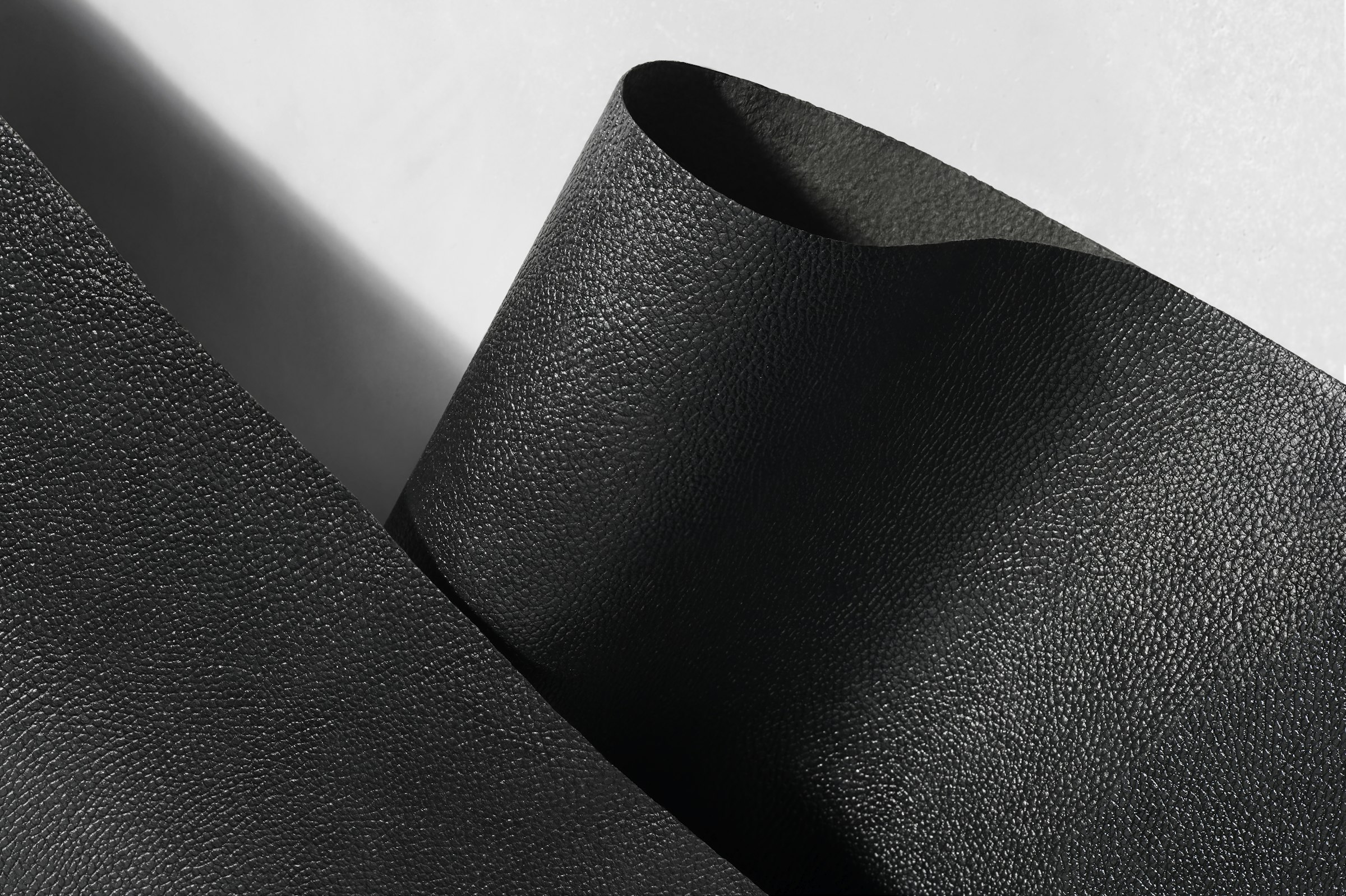 The texture is indistinguishable from animal derived leather in appearance alone