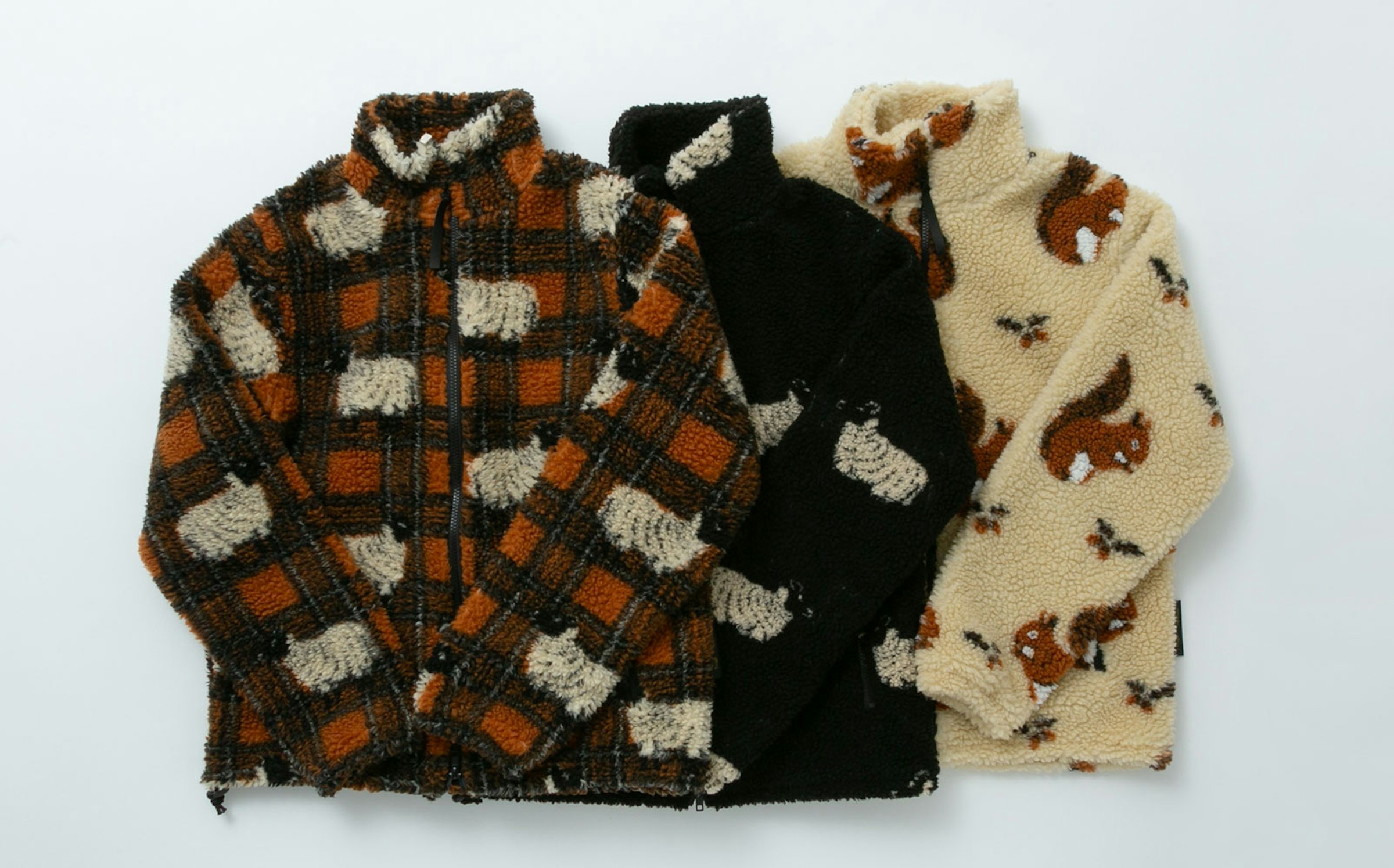 「FELL JACKET」　各25,300円（税込）