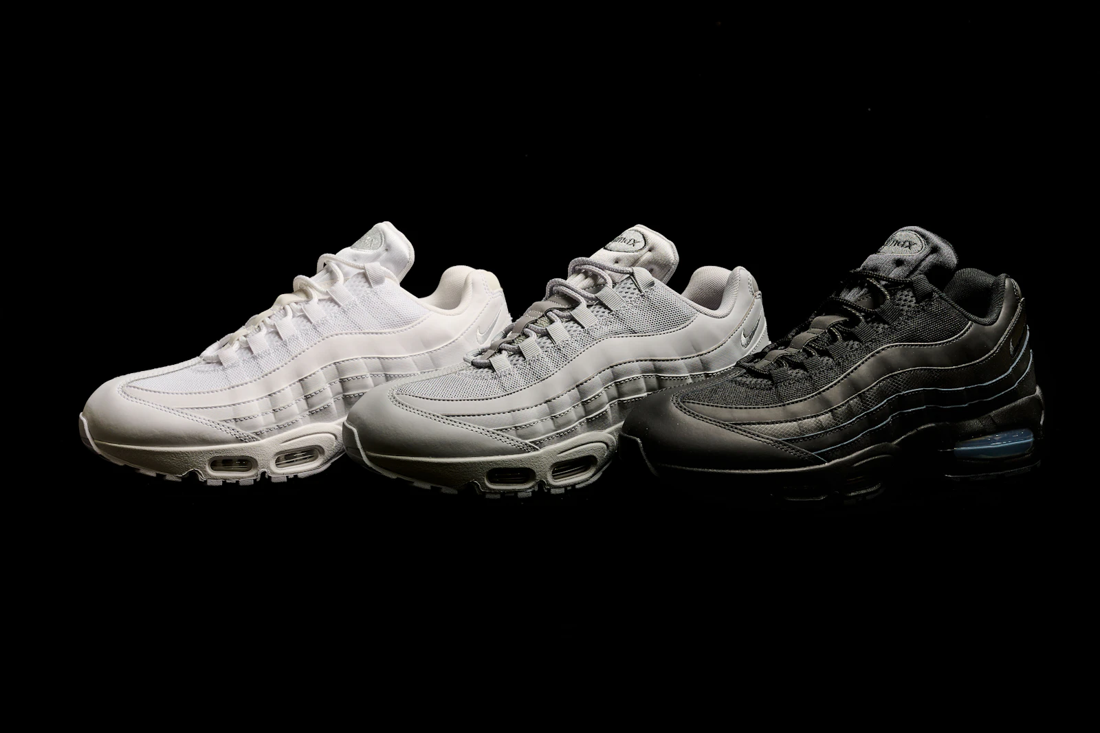 30周年で初期プロトタイプ仕様にアップデート「NIKE（ナイキ）」の 