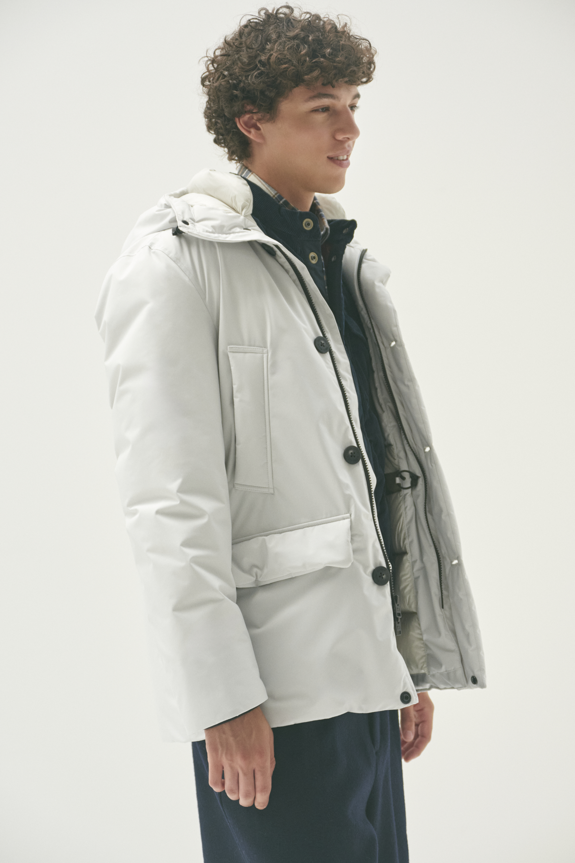 チ*ワ様 mackdaddy brand めっちゃ羽毛マイナス10度余裕ダウンジ 雲のような軽やかさ: ウールリッチの「クラウド アークティック パーカ
