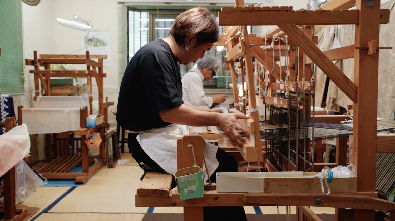 首里織、戦火を越えて──宮平家3代が紡ぐ革新と継承