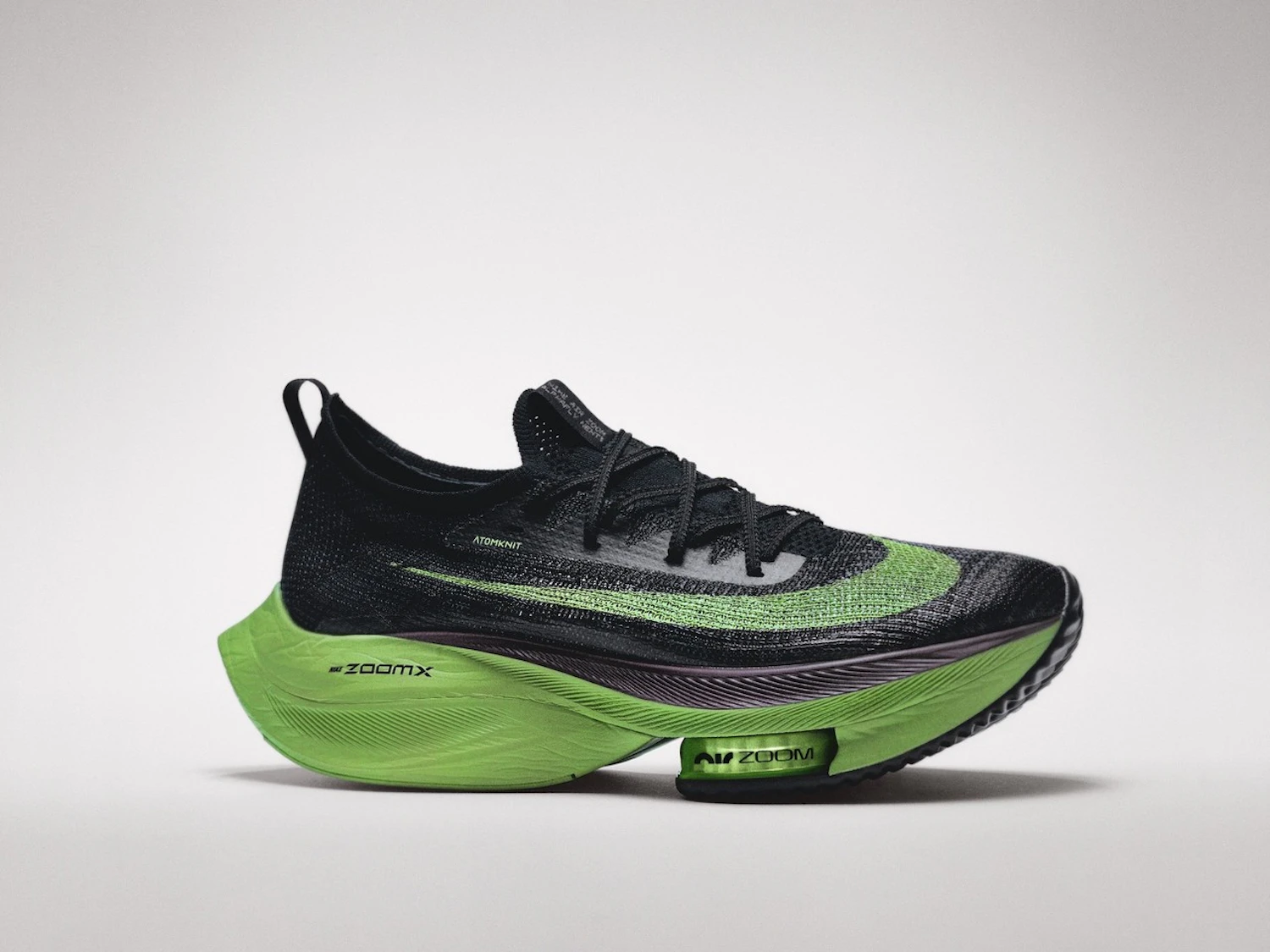 NIKE AIRZOOM ALPHAFLY NEXT％　/　Image Credit : NIKE