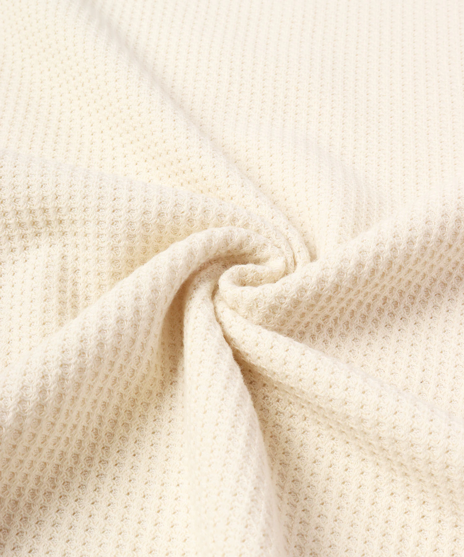 伸縮性のあるワッフル素材は肌あたりのやわらかさも魅力