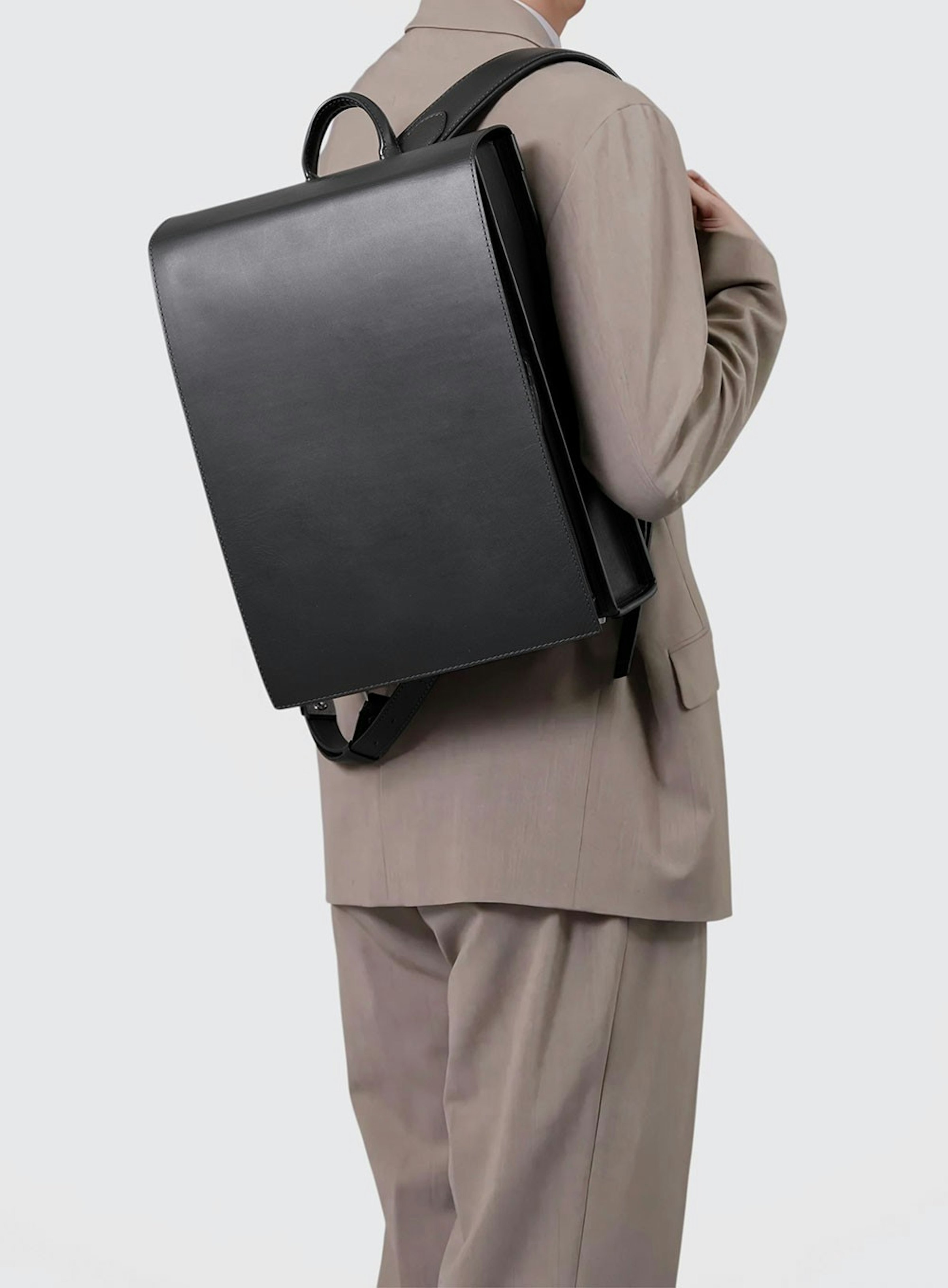 OTONA RANDSEL 003large（防水）の着用シーン