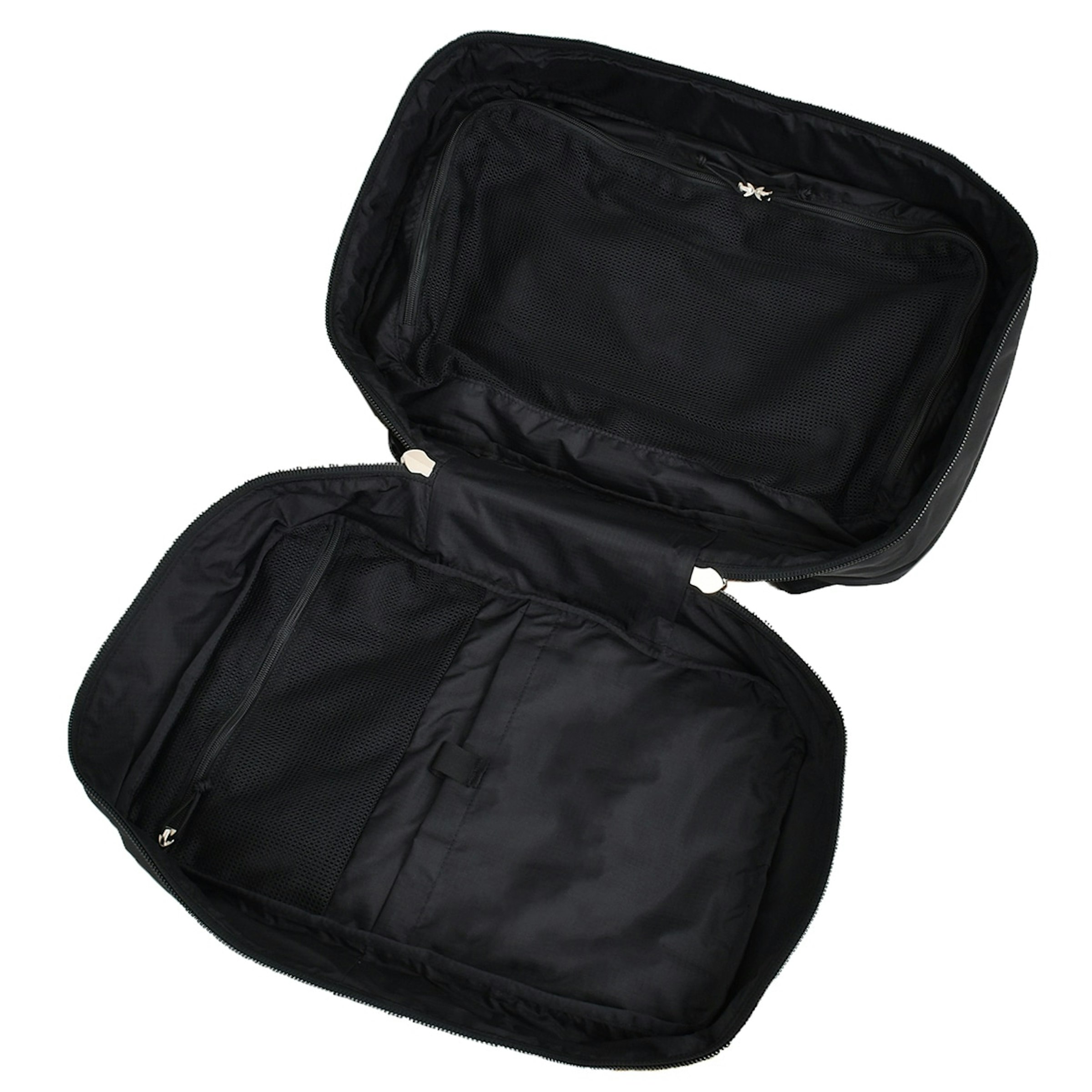 外部から直接アクセスできるPC専用コンパートメント