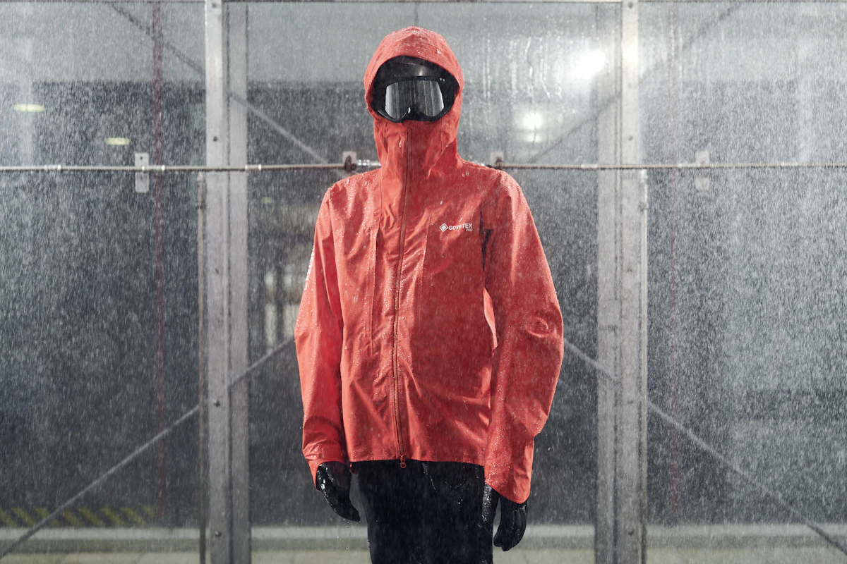 アウトドアシーンでは必須！ さまざまな分野で活躍するGORE-TEX 