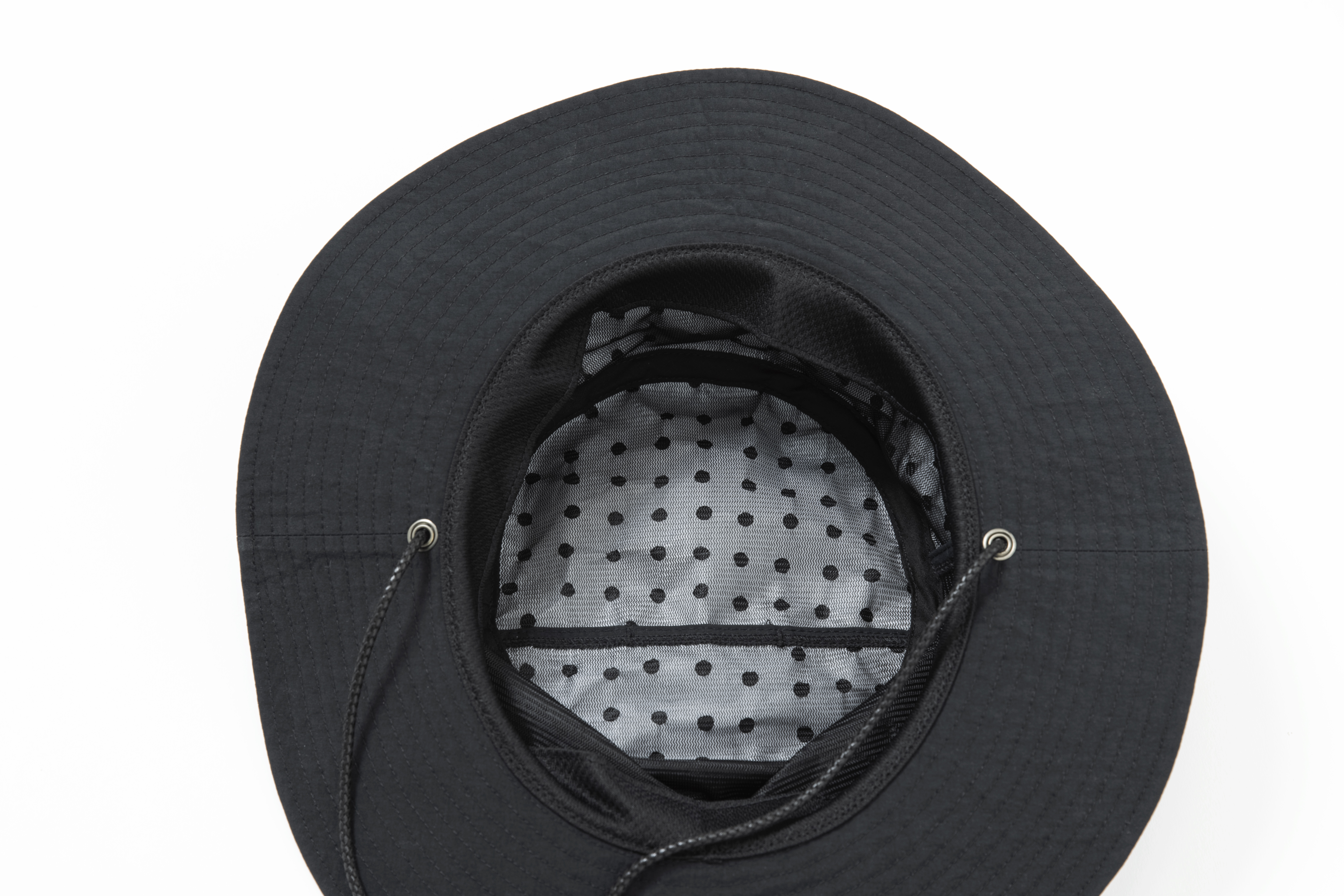 karrimor（カリマー）」から登場！ 熱を跳ね返す「thermo shield