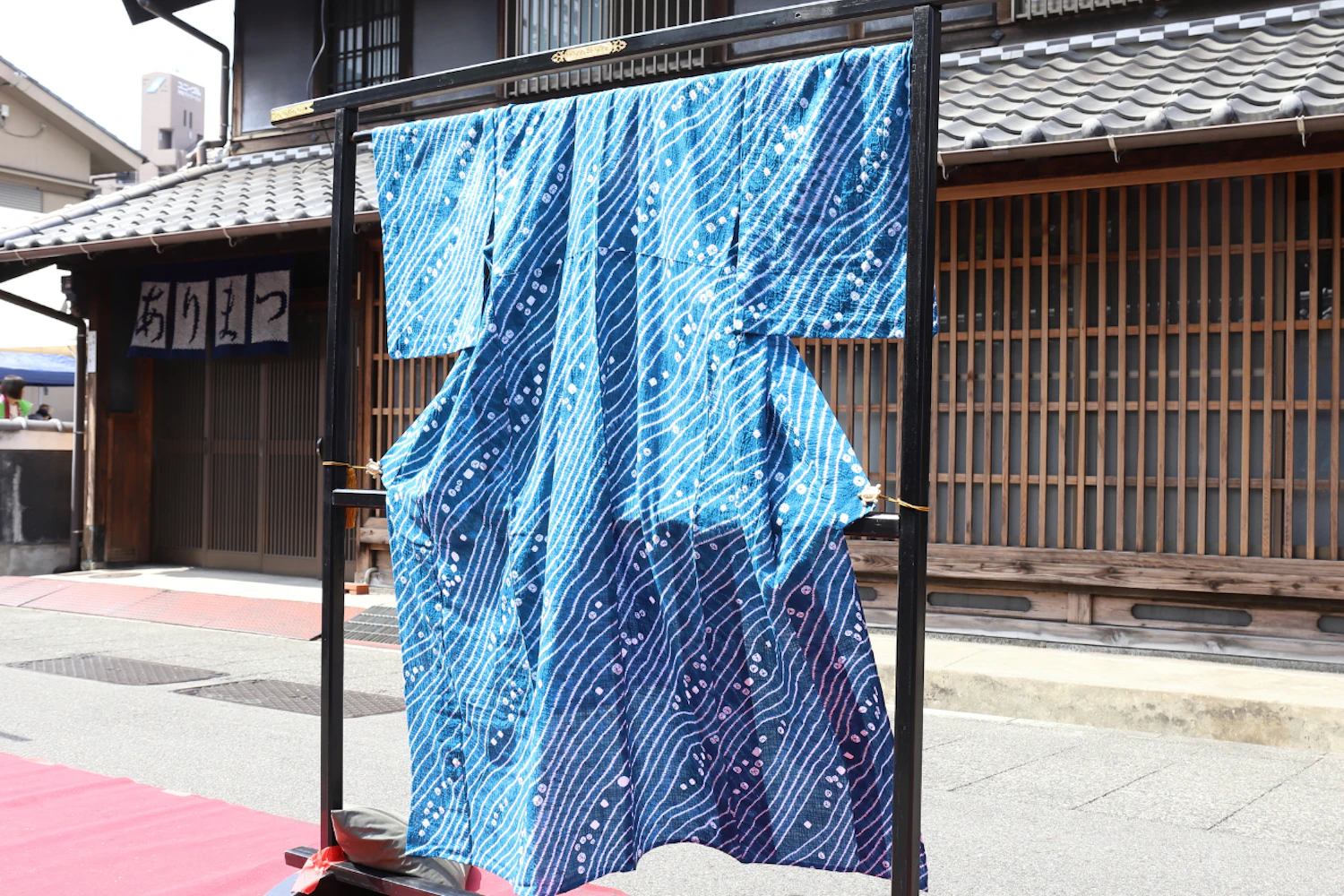 【有松絞りの基本を知る】400年続く100の技法が生んだ、布に刻む凹凸の美