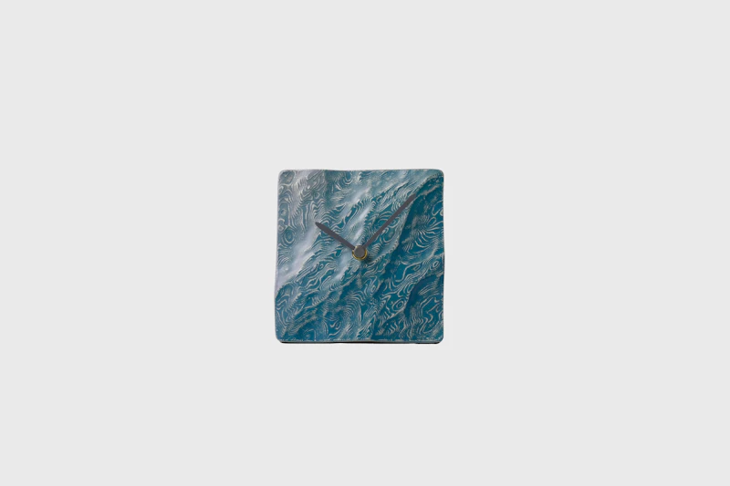 hitotose Table clock aluminum
