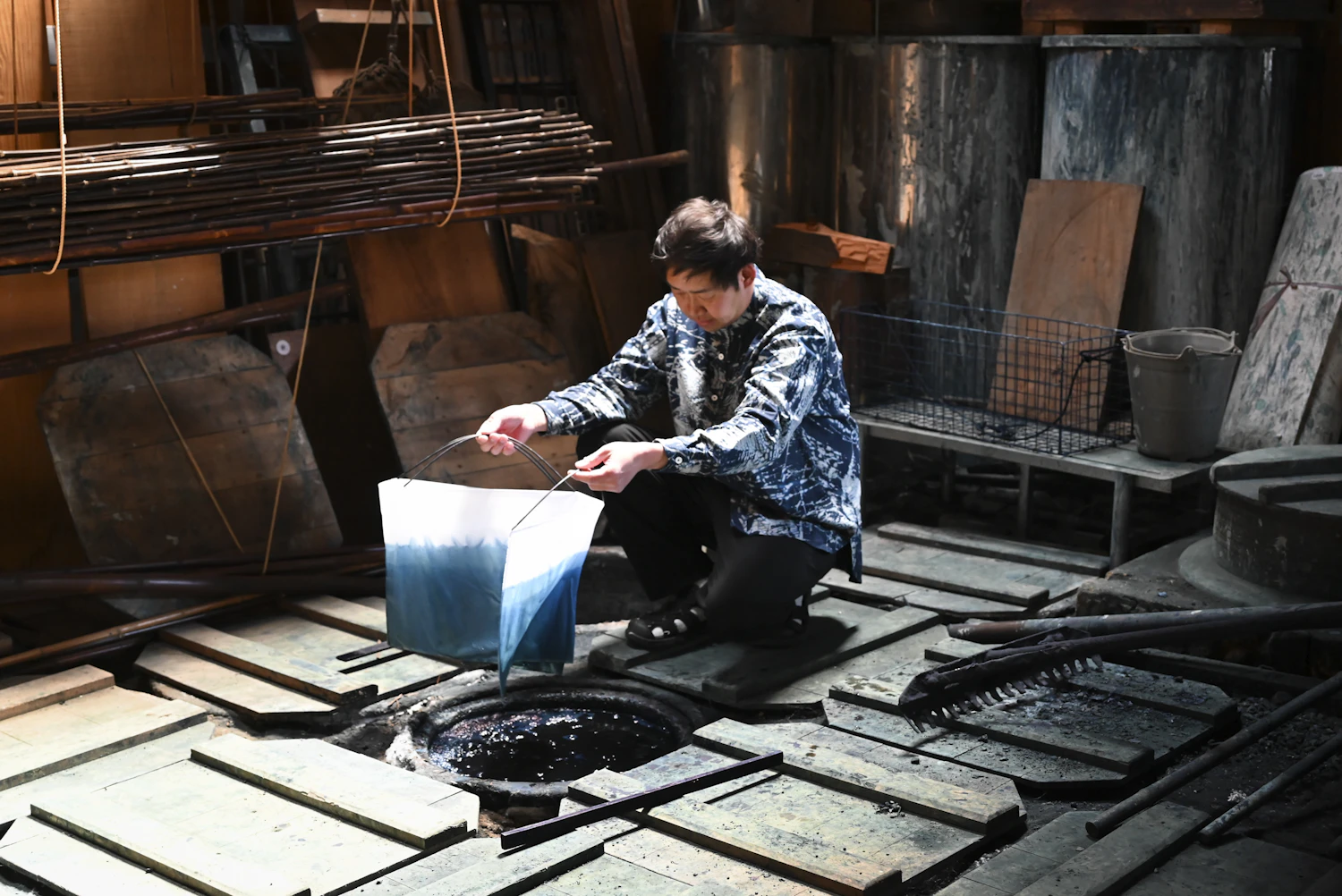 型を守り、型を破る——黒羽藍染紺屋8代目という在り方