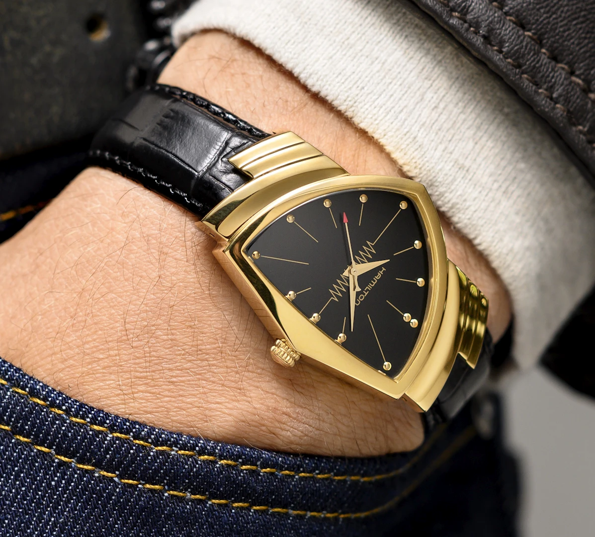 H24301731_wristshot.jpg?w=1920 