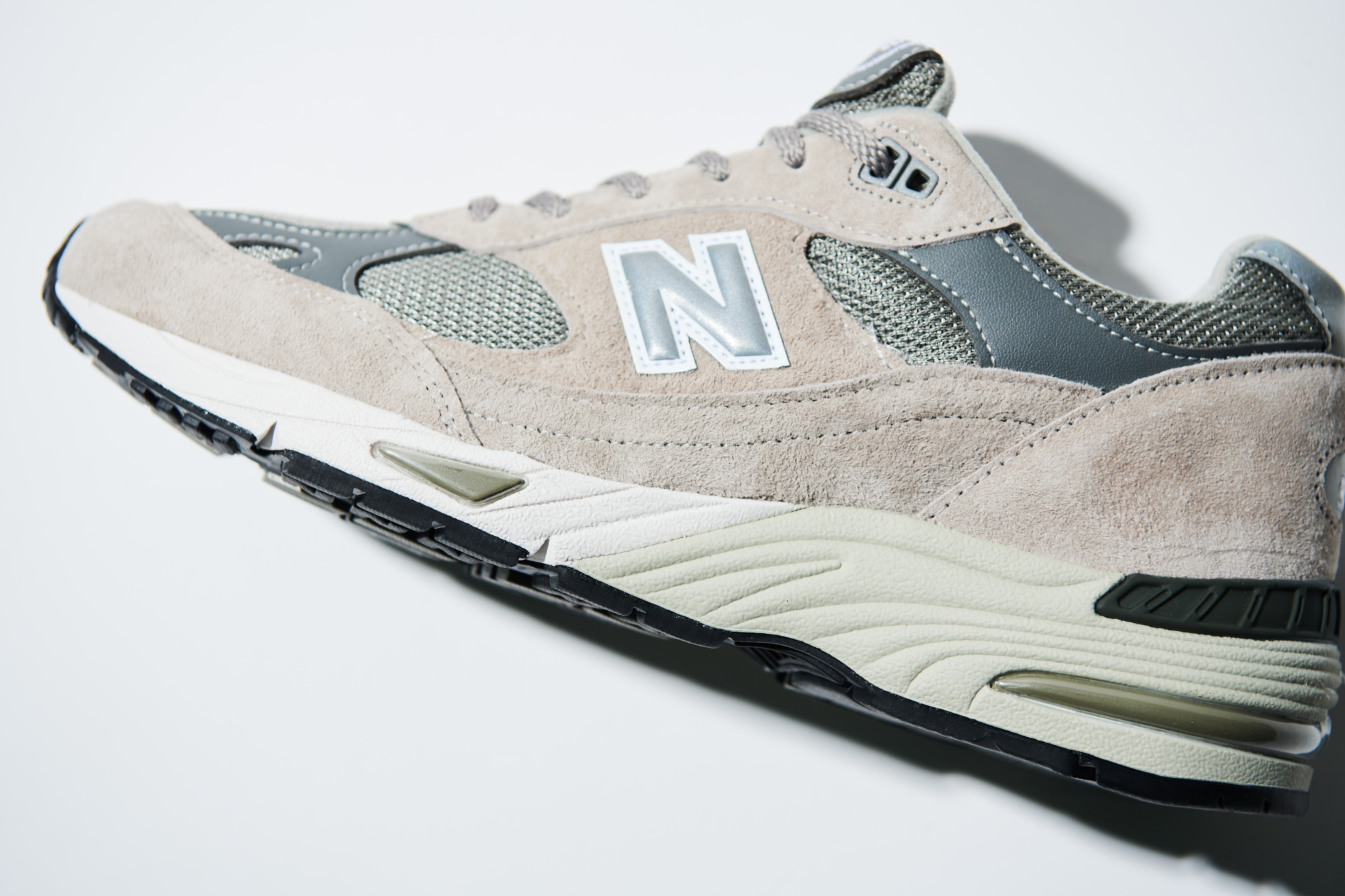 New balance sale 991 history