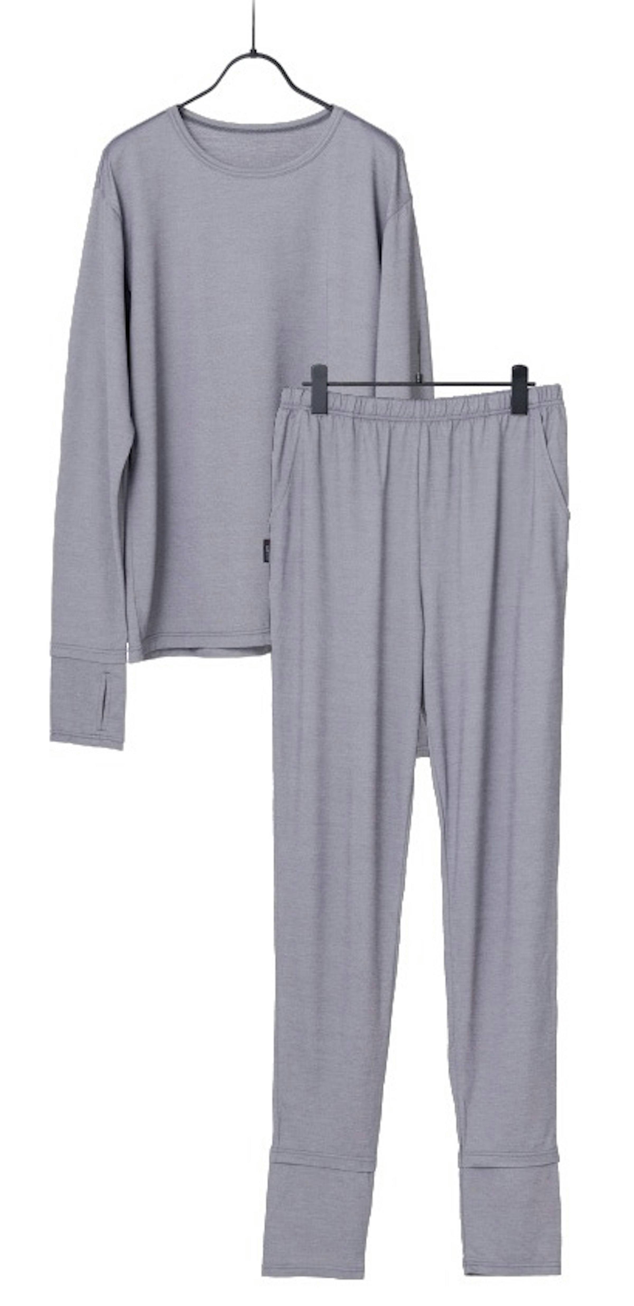 「エアーリカバリー スリープテック［1］　ウェア ライトタイプ」　トップス16,500円（税込）、パンツ16,500円（税込）