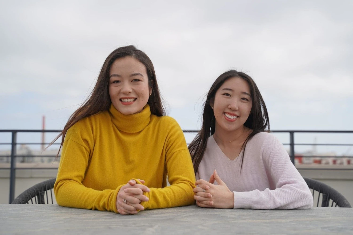 共同創業者のSarah Wooders(写真左)、Alice Deng(写真右)