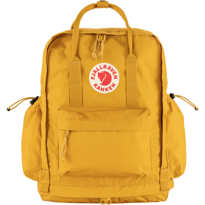 The Super Classic 2-Way Bag "KANKEN" from Sweden's "FJALLRAVEN" Goes Outdoor!