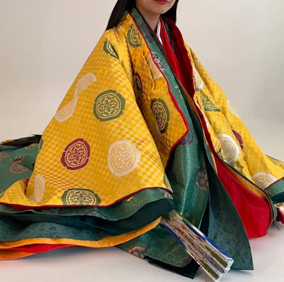 Exploring the Unexpected Commonalities Between "Heian" & "Reiwa" Fashion Through the Era of "The Tale of Genji"