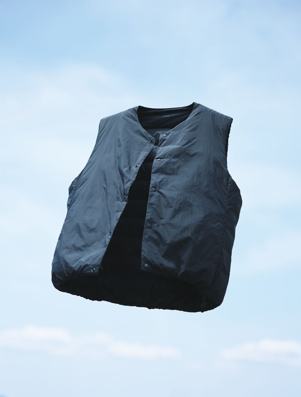 誕生から9年！ 高品質750フィルパワーを誇る、無印良品の「軽量ダウン