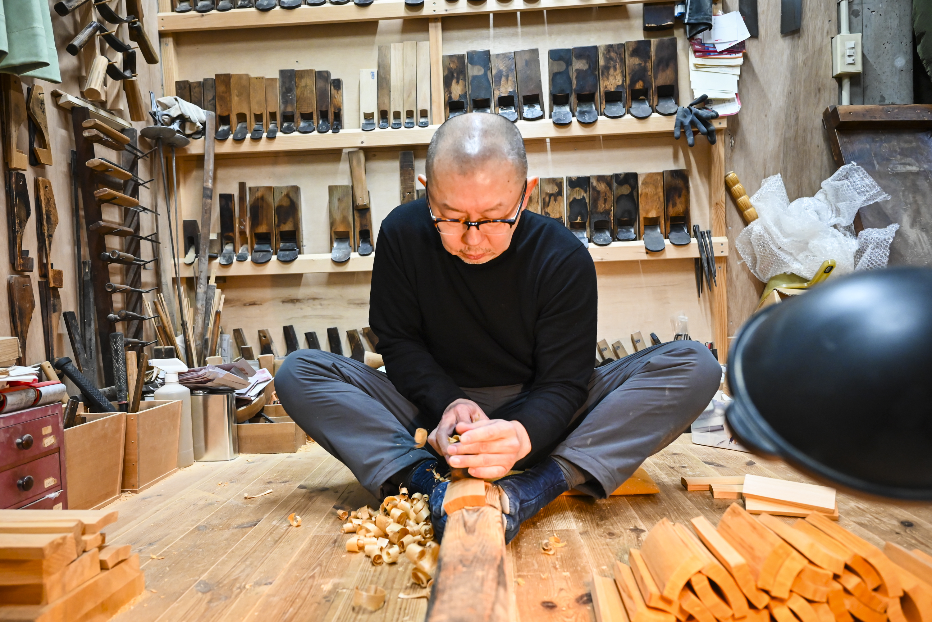 作り続ける、それが守ること——東京最後の結桶師・桶栄 川又栄風 | Artisan
