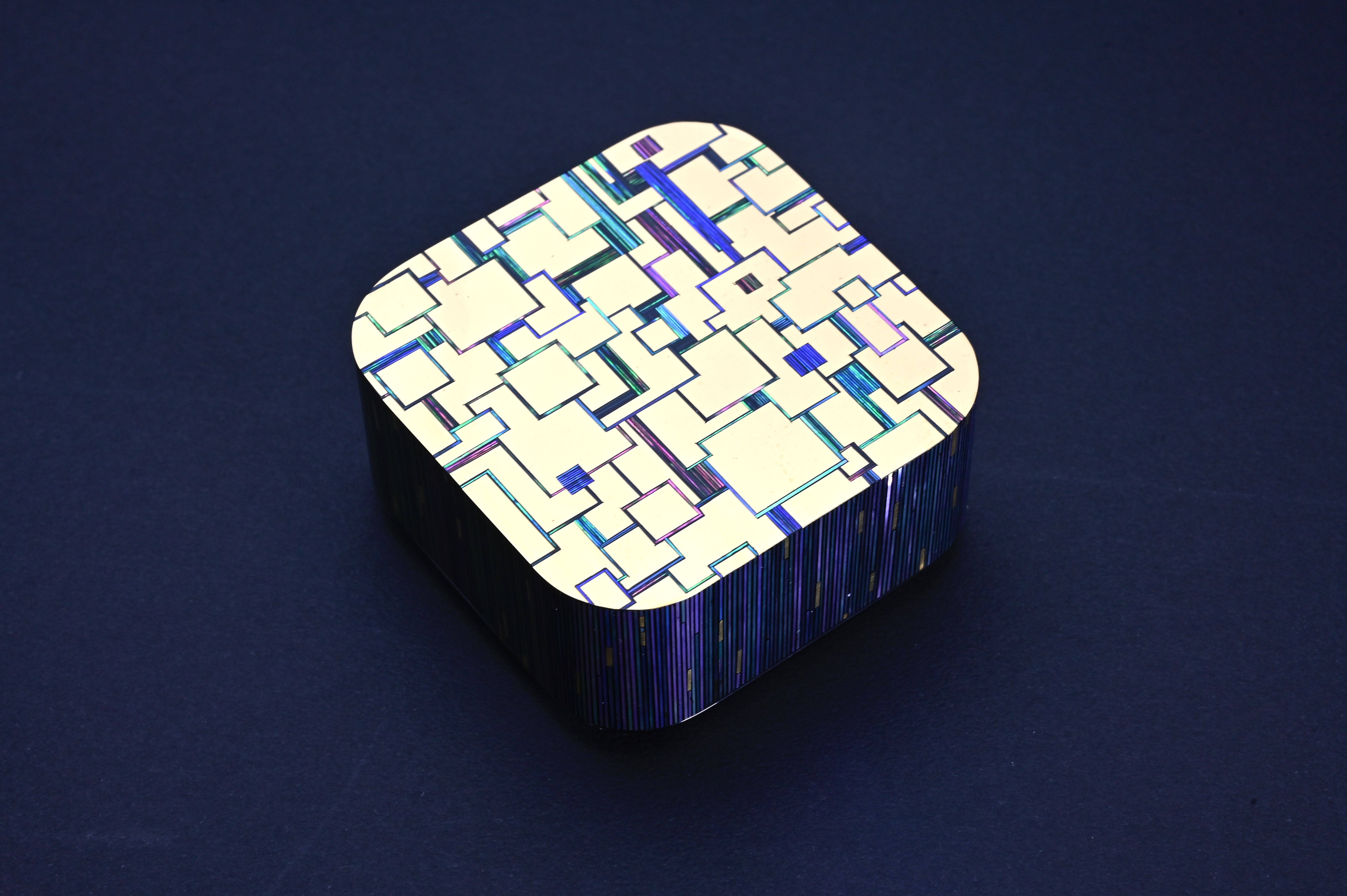 漆芸×未来】1,000年前の技術で「Enigma」を創る若き漆芸家 佐野圭亮と