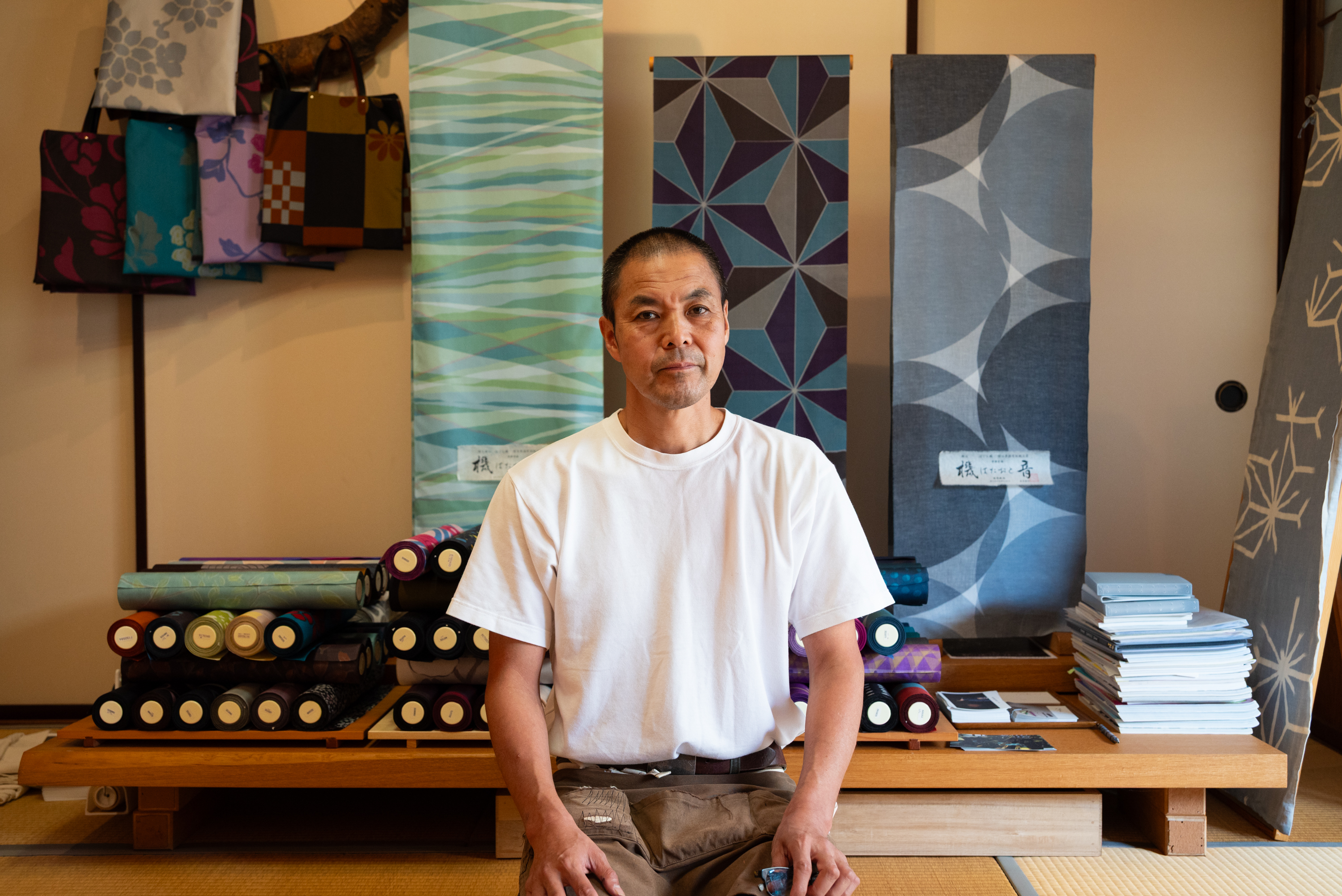 秩父銘仙☆ほぐし織☆埼玉県指定伝統☆新啓織物「機音　はたおと」　仕立て上がり 秩父銘仙☆ほぐし織☆埼玉県指定伝統☆新啓織物「機音 はたおと