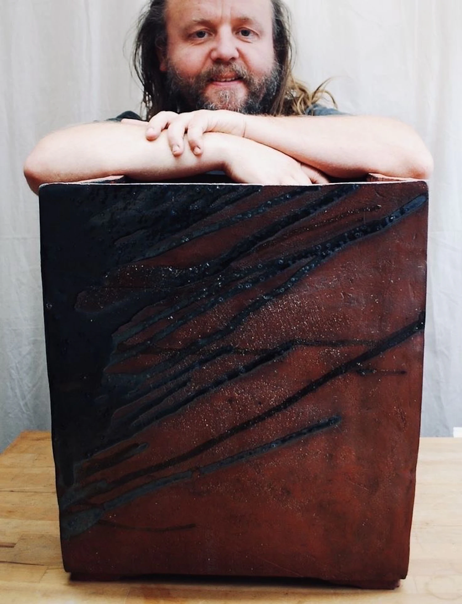The Perspective of a Swedish Bonsai Pottery Craftsman Who Lives in Harmony with Trees（Thor Holvila）