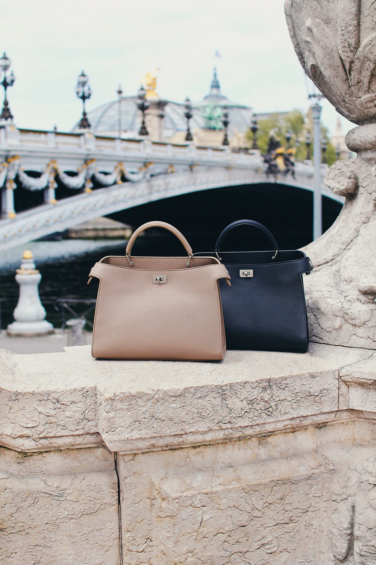 日系パリジャンによるレザーブランド「Michino Paris」、バッグに反映