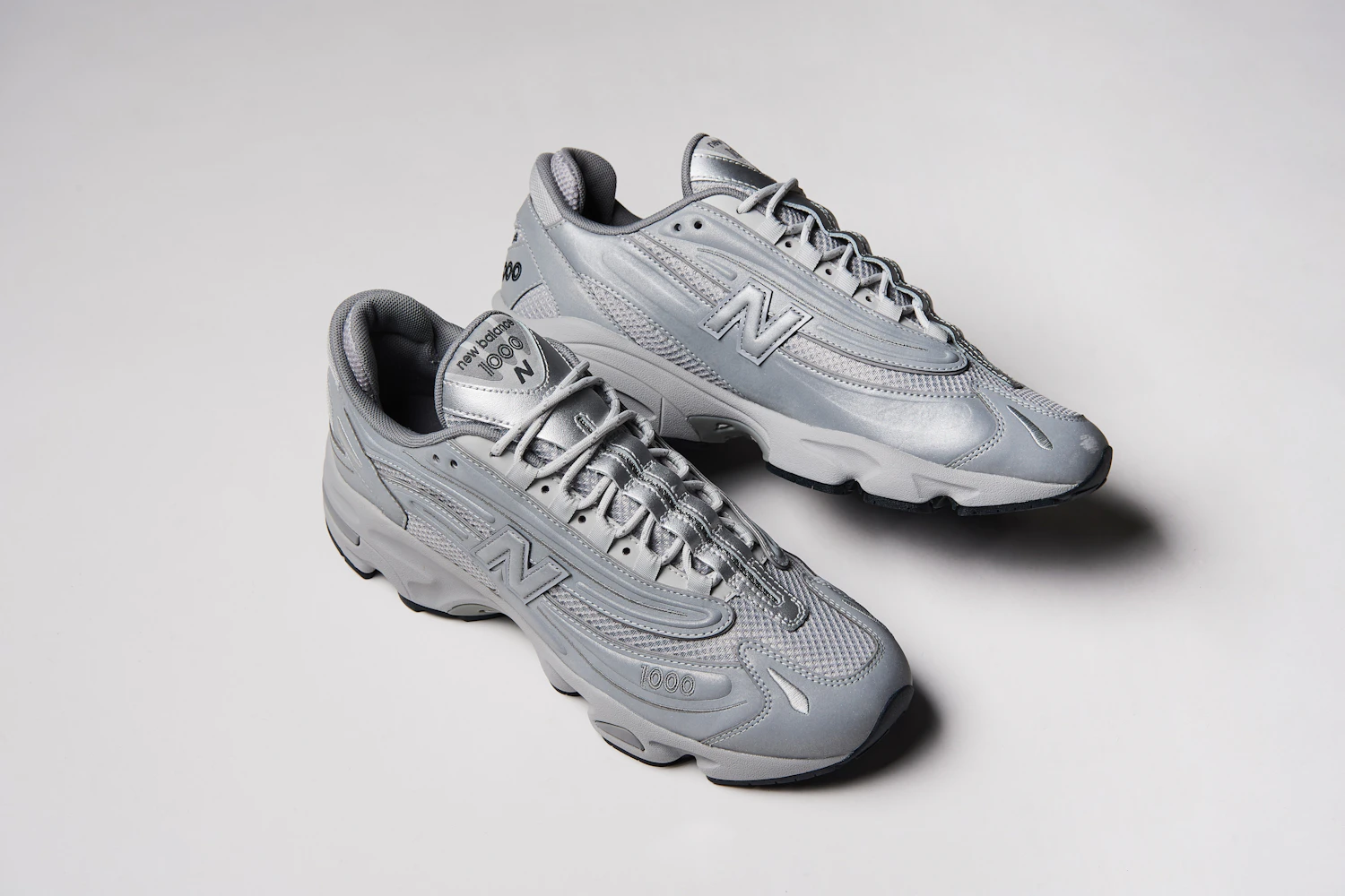 The "M1000TE," embodying early 2000s future-oriented design, is a long-awaited revival in the 2024 Spring/Summer collection, grabbing attention with its silver color that heavily utilizes reflectors. (Reference item)