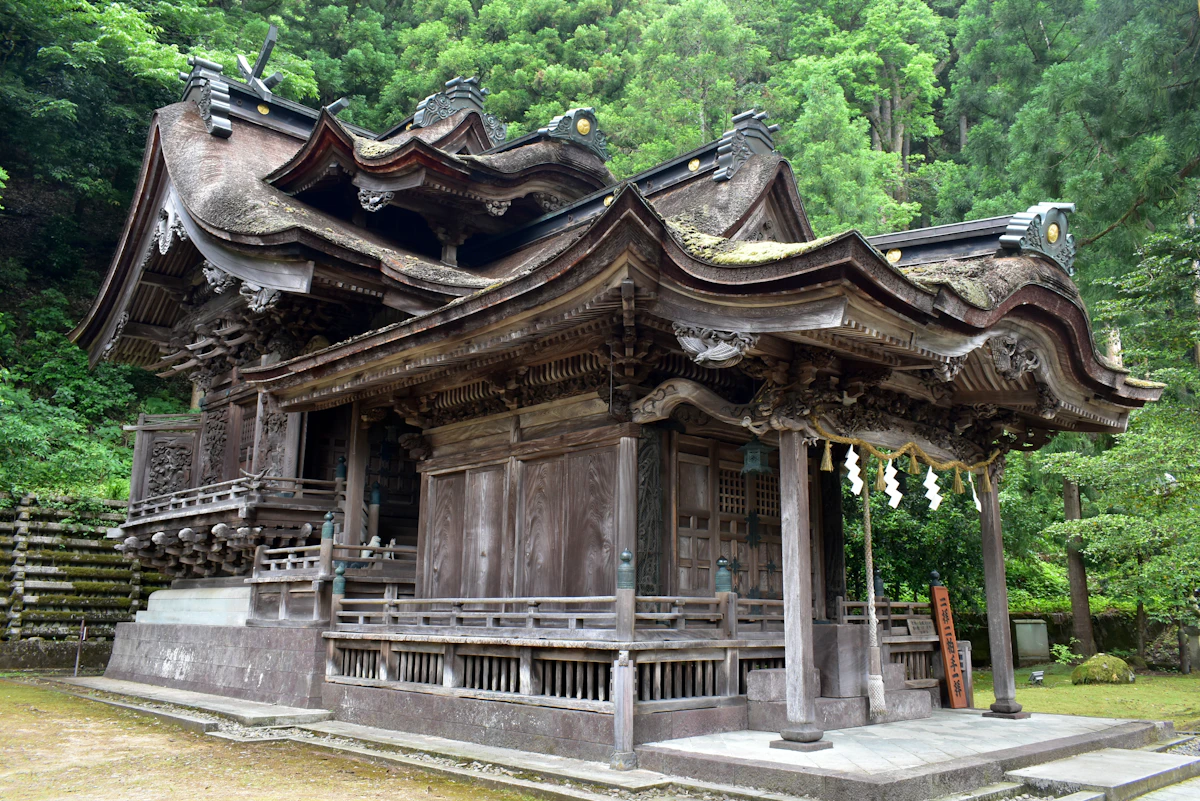 岡太神社・大瀧神社