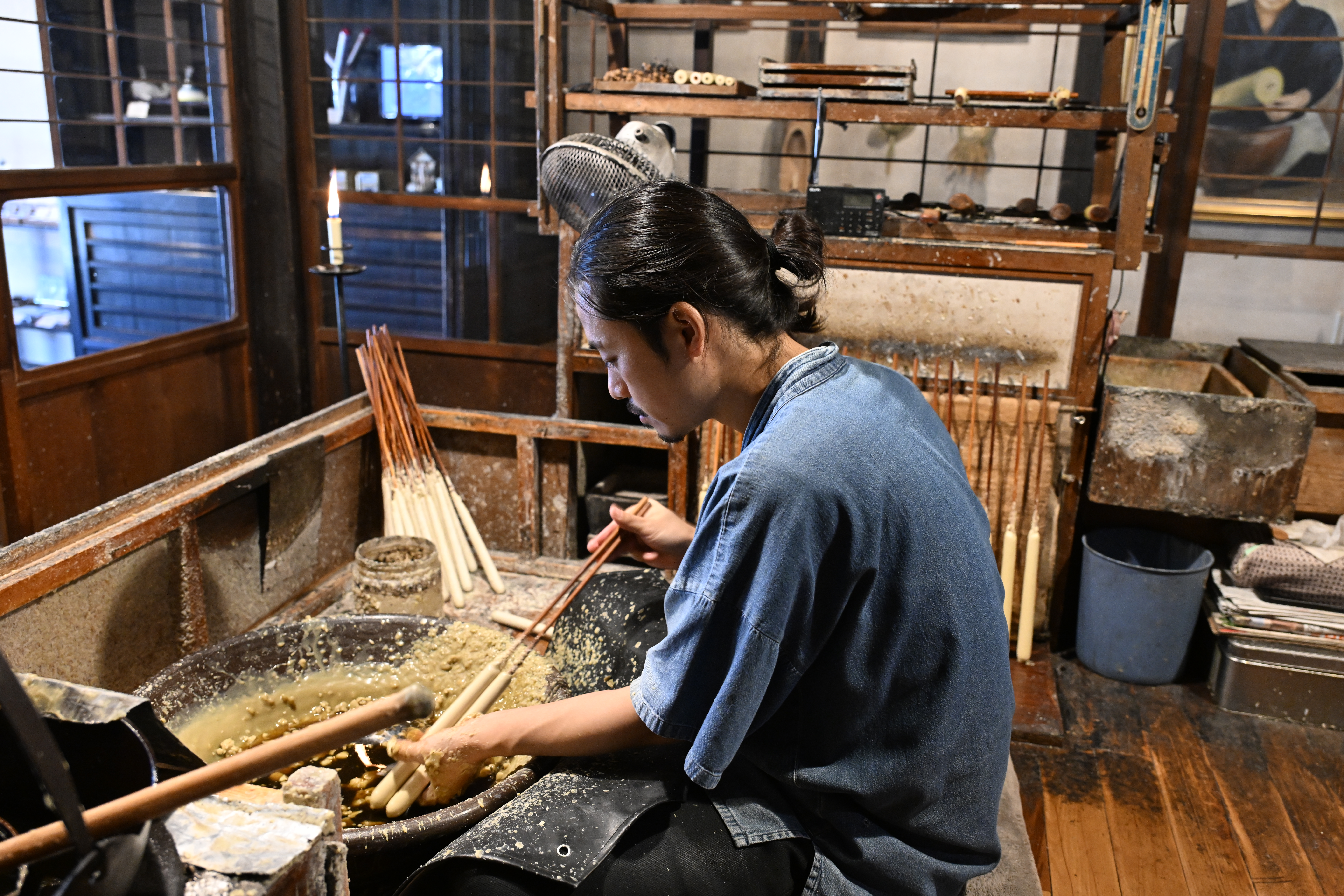 炎の向こうに時間を灯す大森和蝋燭屋：7代目が守り続ける「生掛け」の
