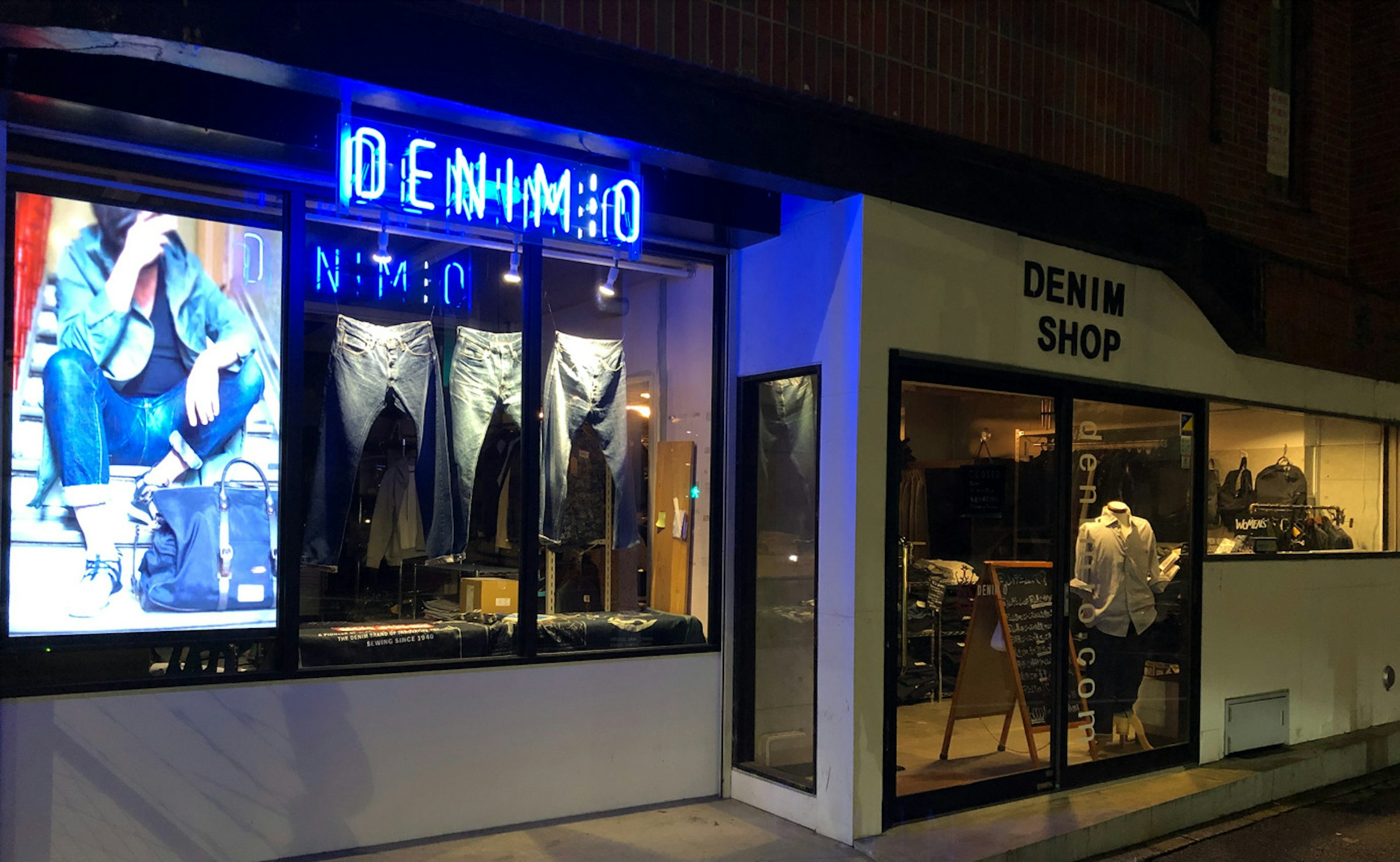 Denimio's store