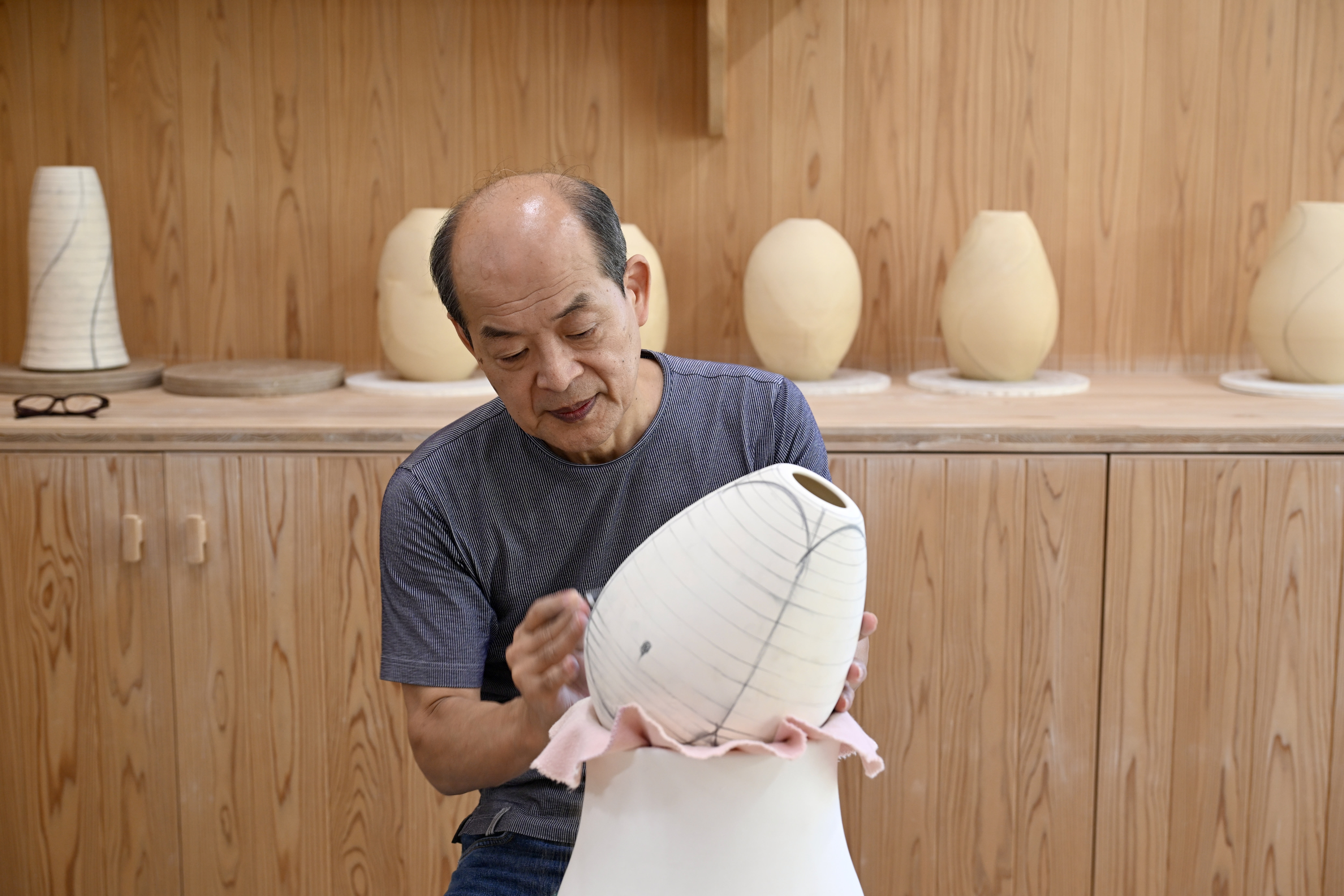 第4回】人間国宝・前田昭博にしか生み出せない表現技法の秘密 | Artisan