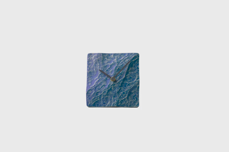 hitotose Table clock aluminum