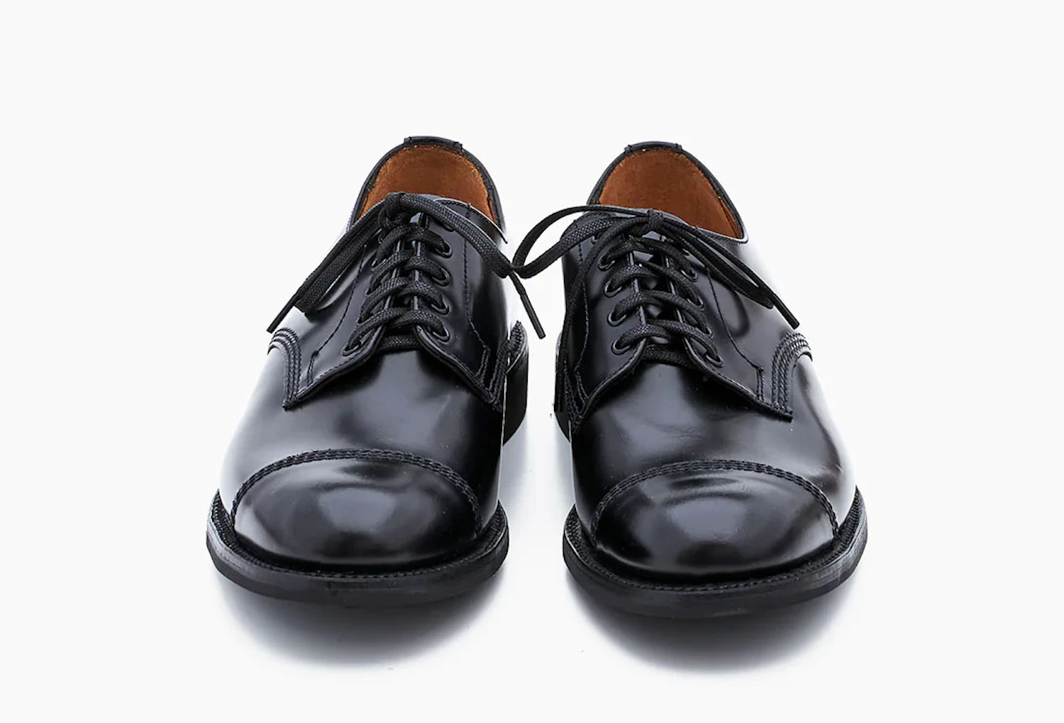 MILITARY DERBY SHOE, 59,400 yen (tax included)