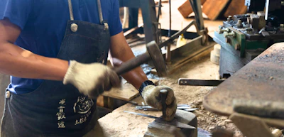 山から食卓、アウトドアへ：土佐打刃物の役割で見る日本の暮らしの変遷