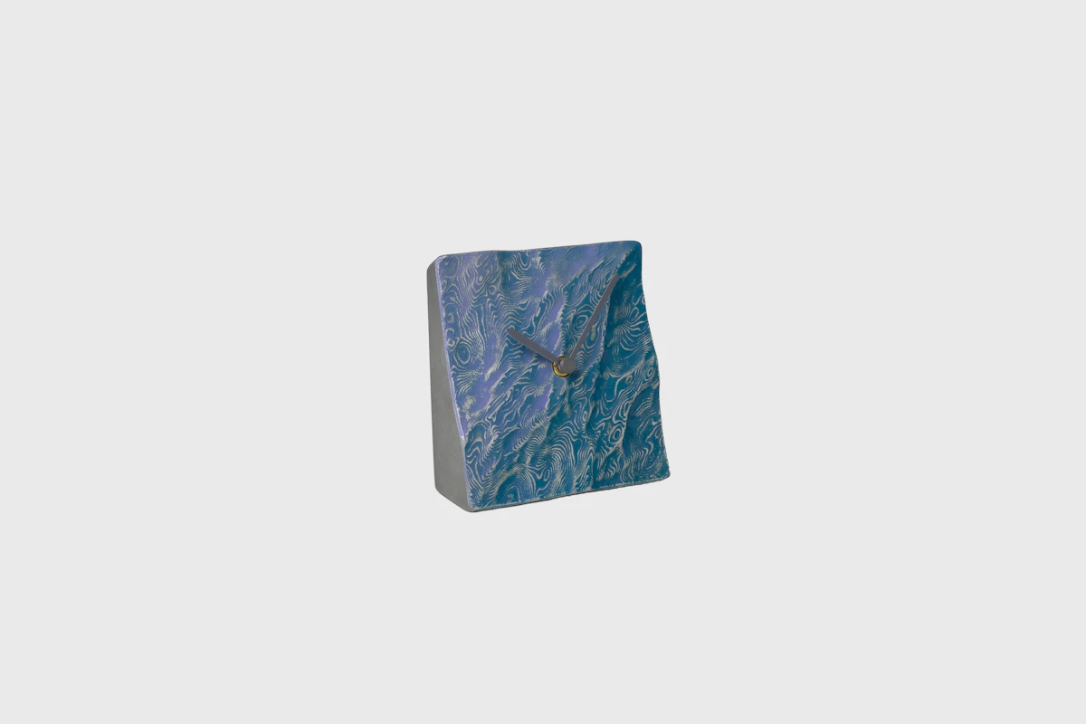 hitotose Table clock aluminum