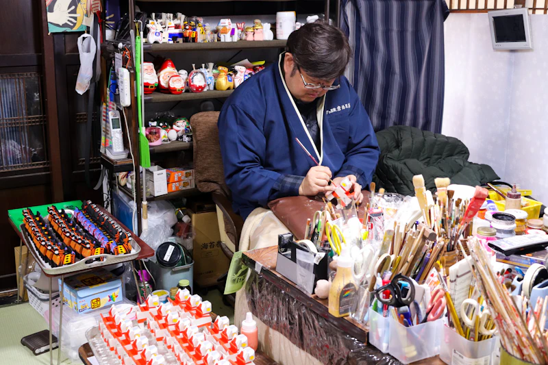 厳しい風土に咲いた、祈りのかたち「三春駒」に込められた願い