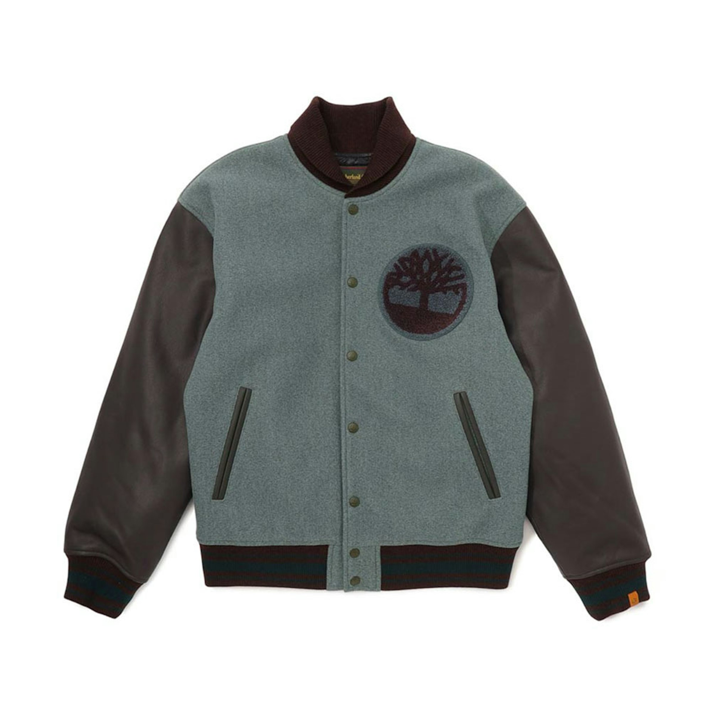 ビーフ＆ブロッコリーはグリーンゲーブルズというカラーで展開されている<br>バーシティ ジャケット　77,000円（税込）　