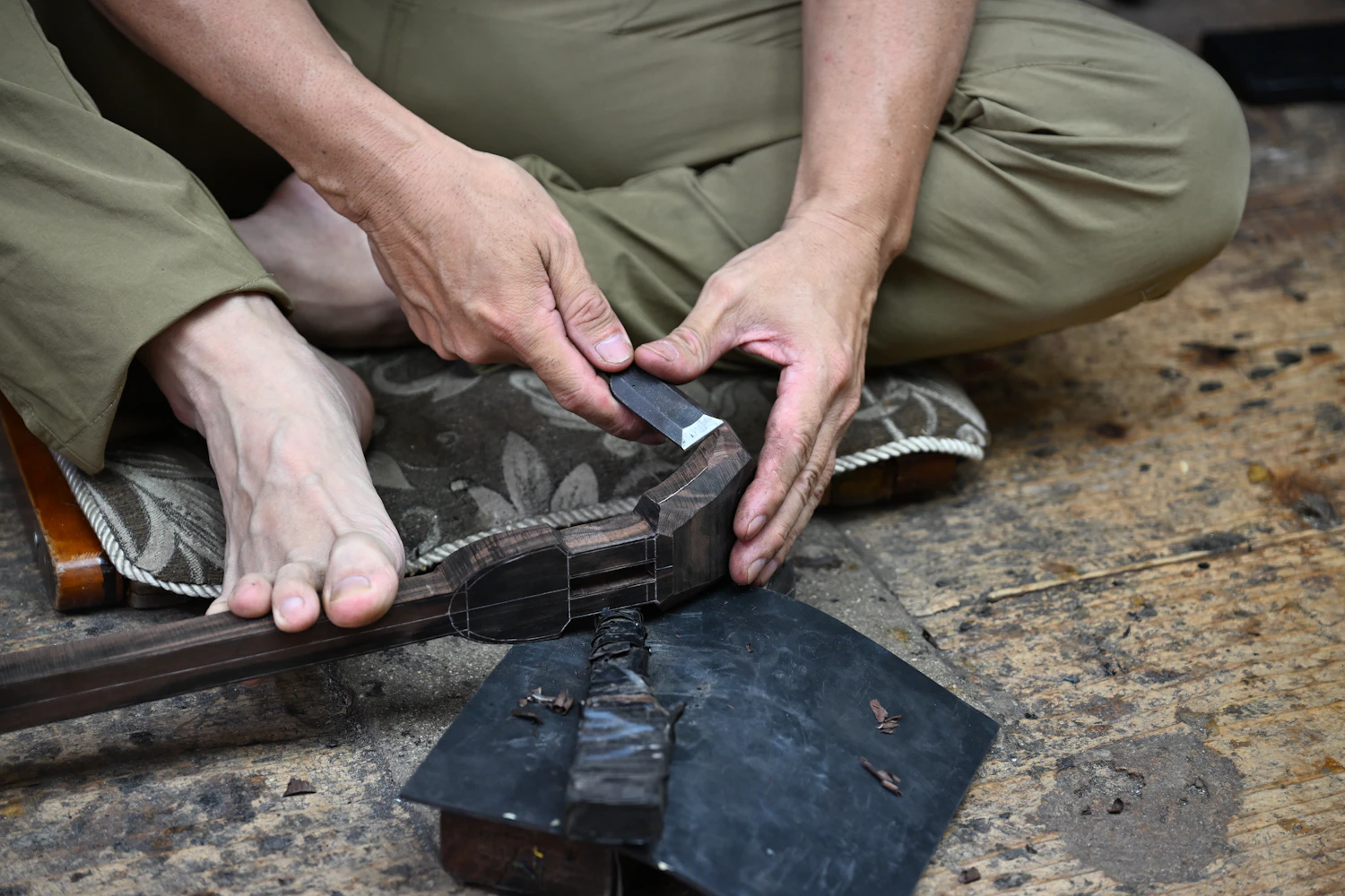 仲嶺三味線店が創る 三線の「測れる」音色と持続可能な未来