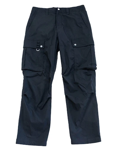 Strong, Lightweight, & Cooling Cargo Pants Produced with Workman's New Self-Developed Material, 'ONI-TEX™'