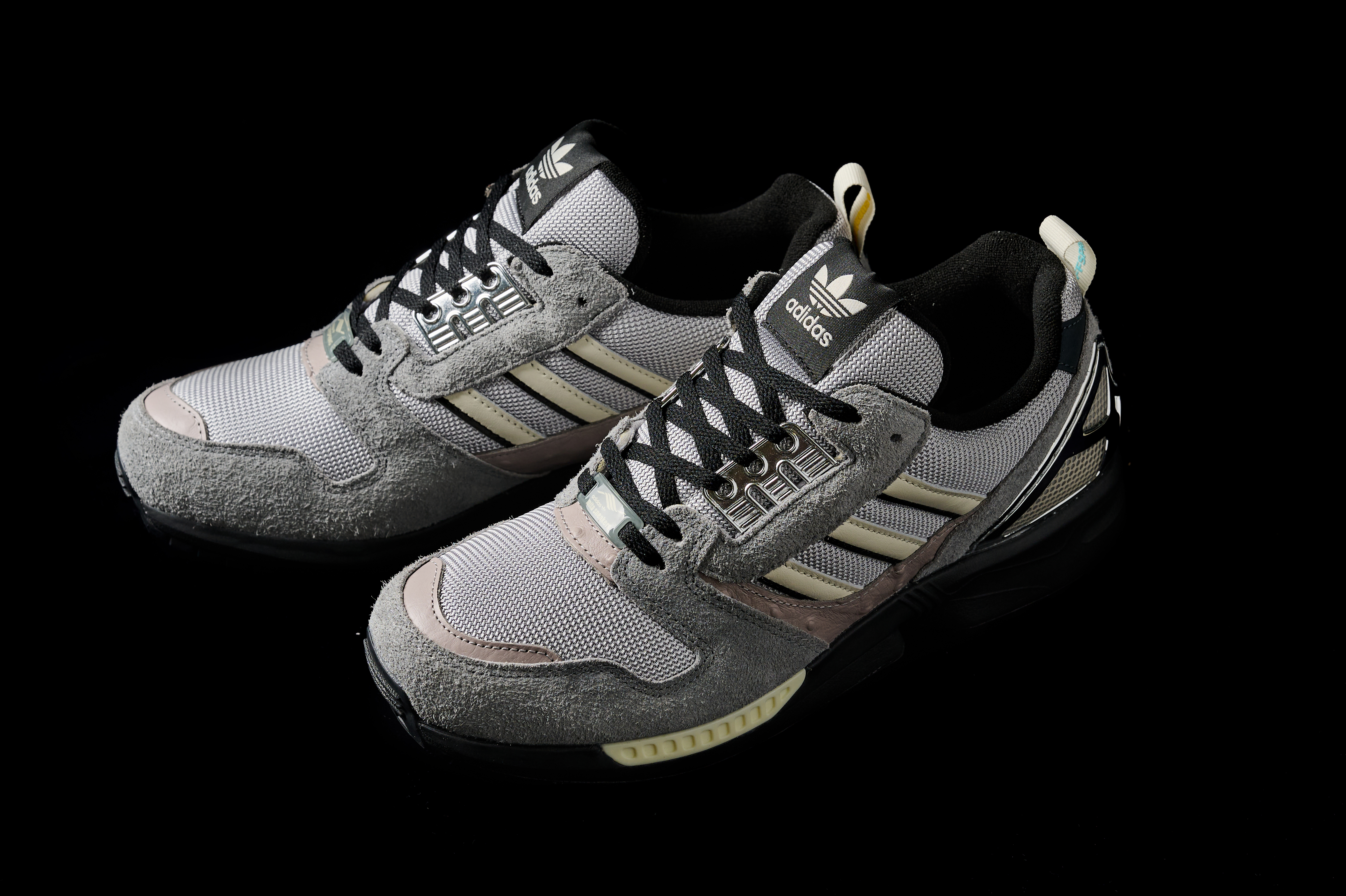 名作 adidas×Kawasakiの人気コラボ第二弾が抽選受付中！ | シューズ