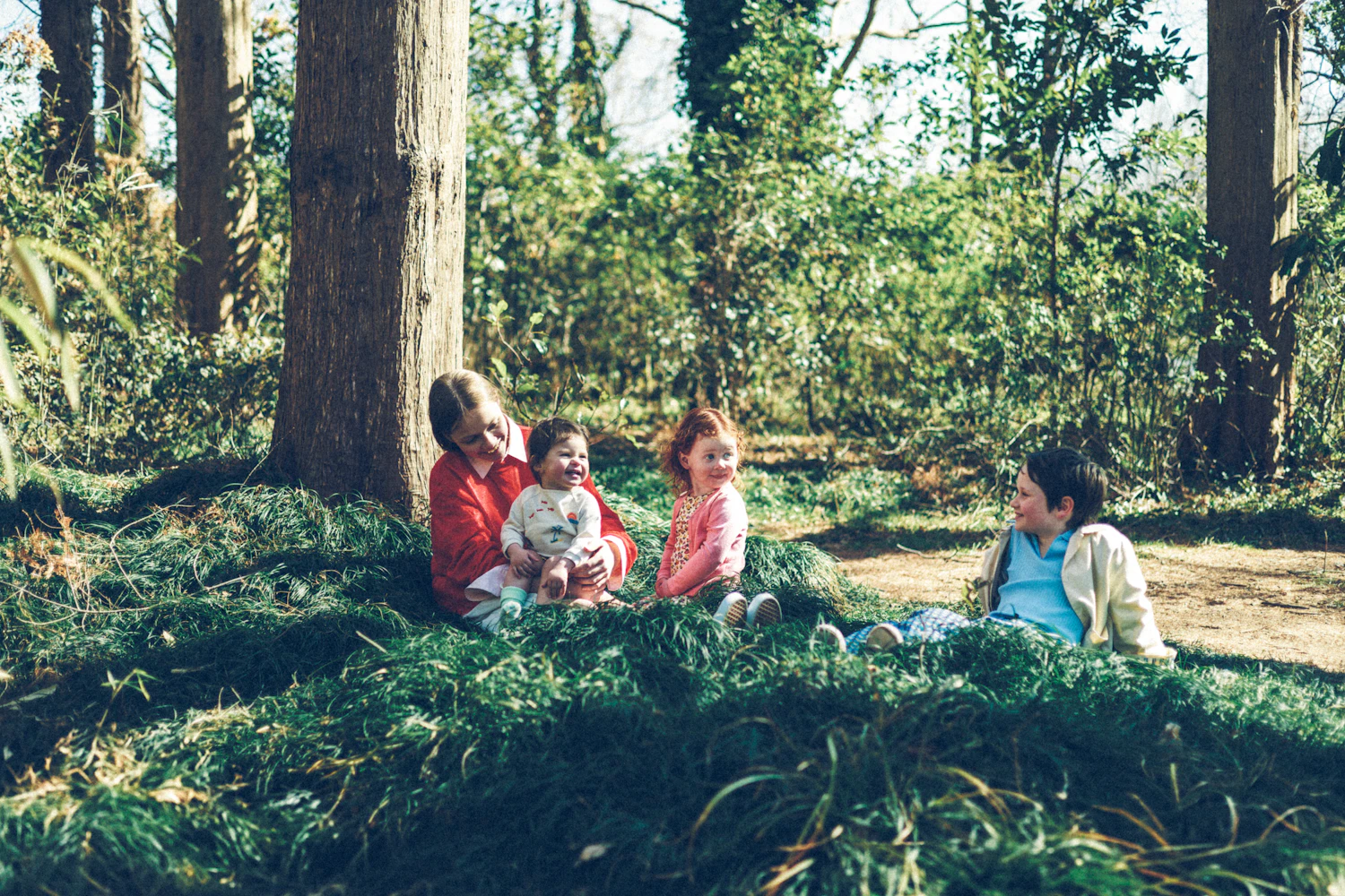 肌の成長度合いに合わせ、ママベビーでは0〜2歳期、2〜12歳期に商品を分類