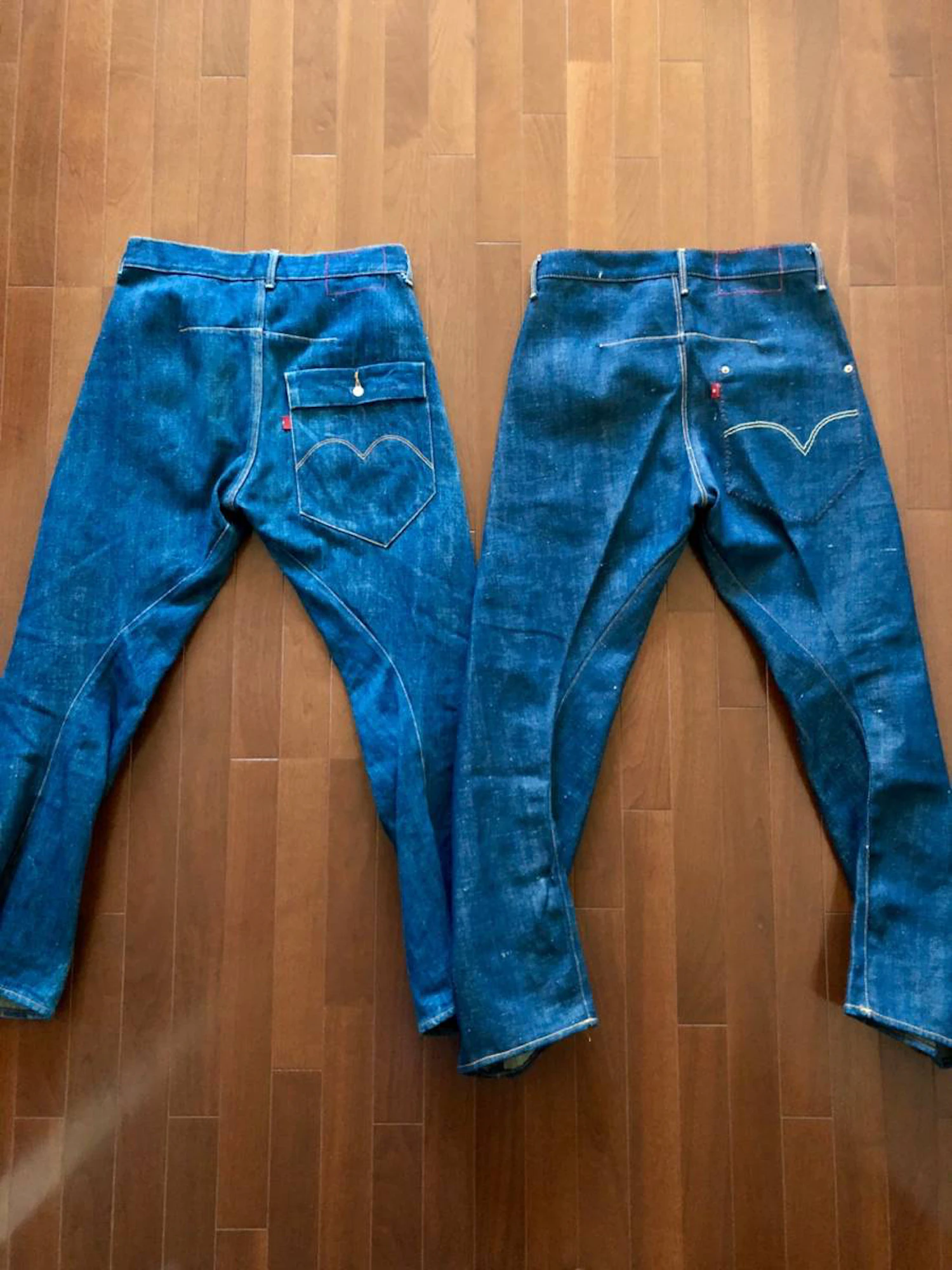 Levi'sの謎ライン「RED」とは何か？ コレクター集団が超解説 | Fashion