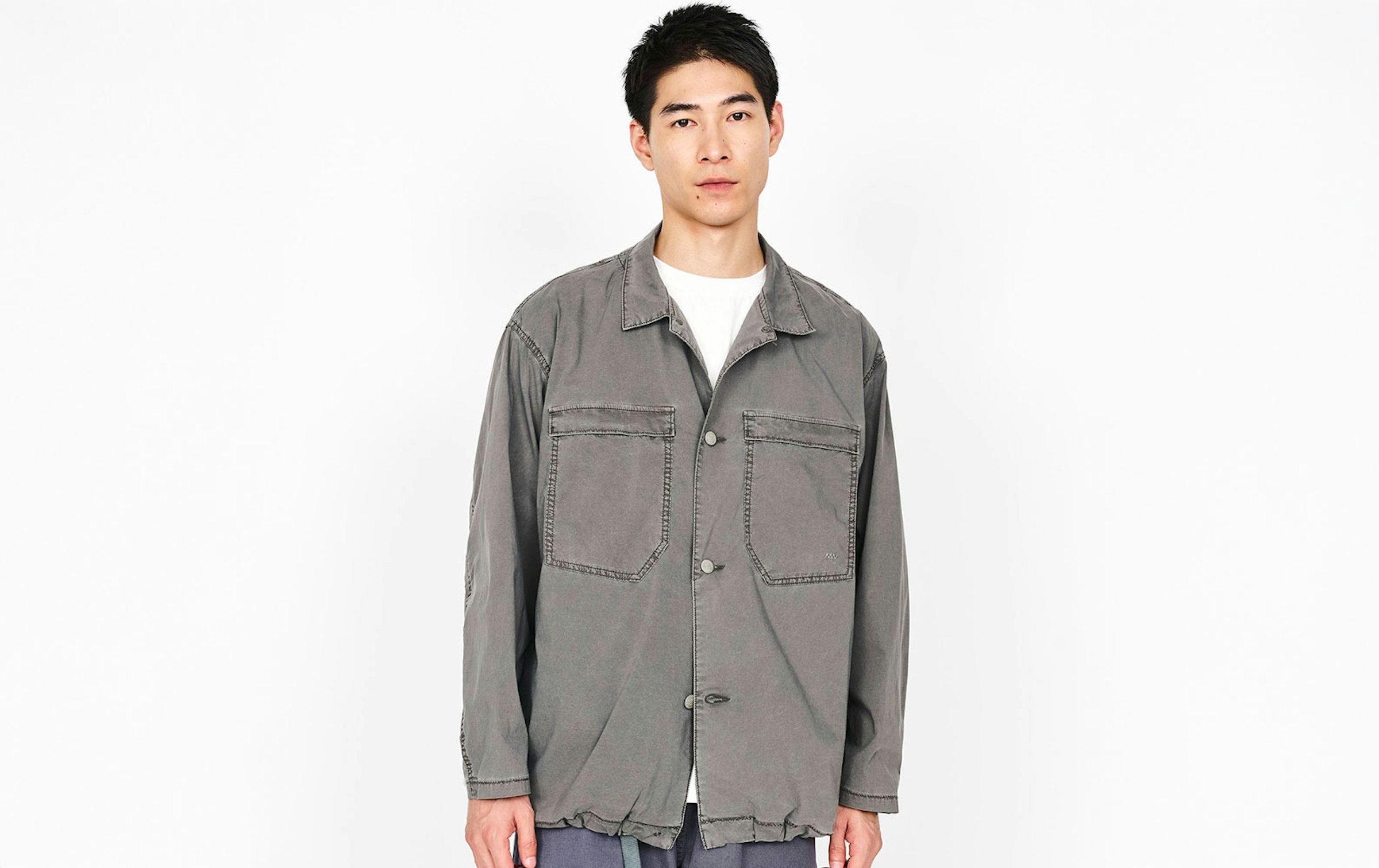 フィールドシャツ ロングスリーブ ハイブリッド ピグメントダイ　29,700円（税込）