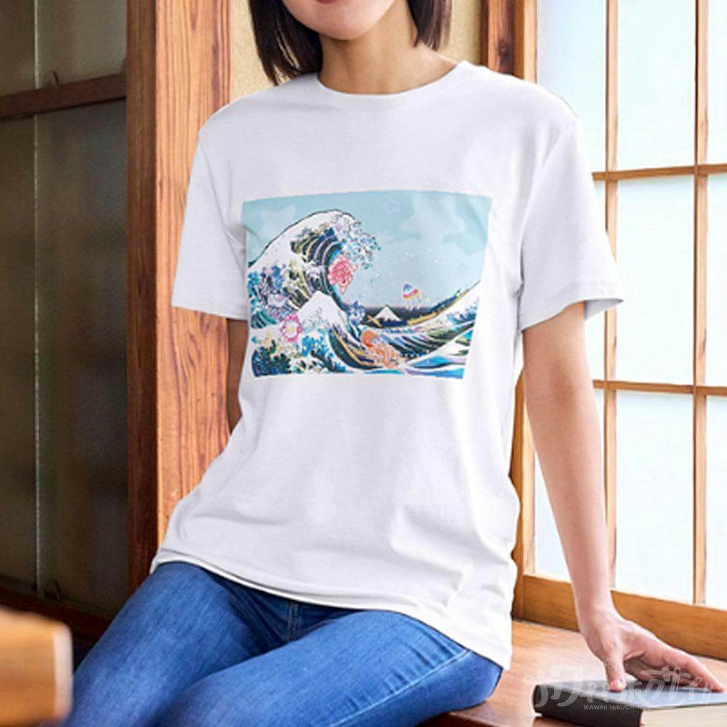 一般社団法人墨田区観光協会が運営する、東京ミズマチのコネクトすみだ［まち処］（https://visit-sumida.jp/connect/）およびオンラインストア（https://sumida-monodokoro.com/）で発売中