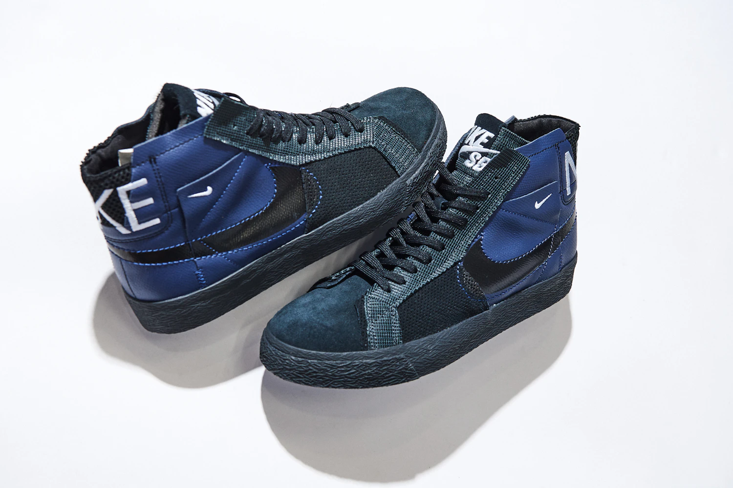 Shirai prefers the 'NIKE SB Zoom Blazer Mid Premium', which combines a simple color scheme with the functionality needed for skateboarding