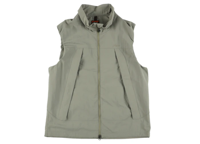 レイヤリングの自由度を最大化： ナンガの「ナイロンタッサー トラックベスト」は 万能の中間着だ